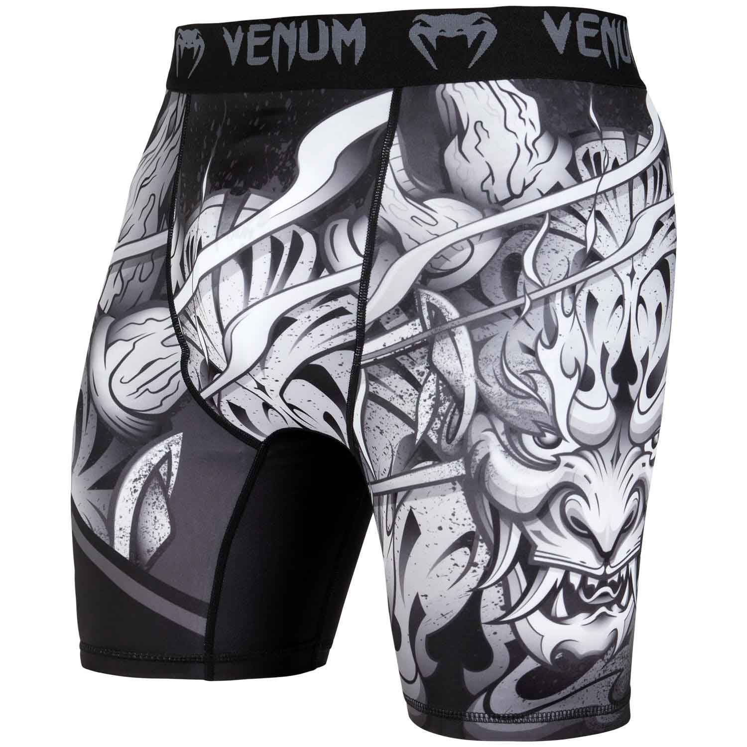 VENUM/ヴェナム DEVIL VALE TUDO SHORTS／デビル バーリトゥードショーツ（黒／白）