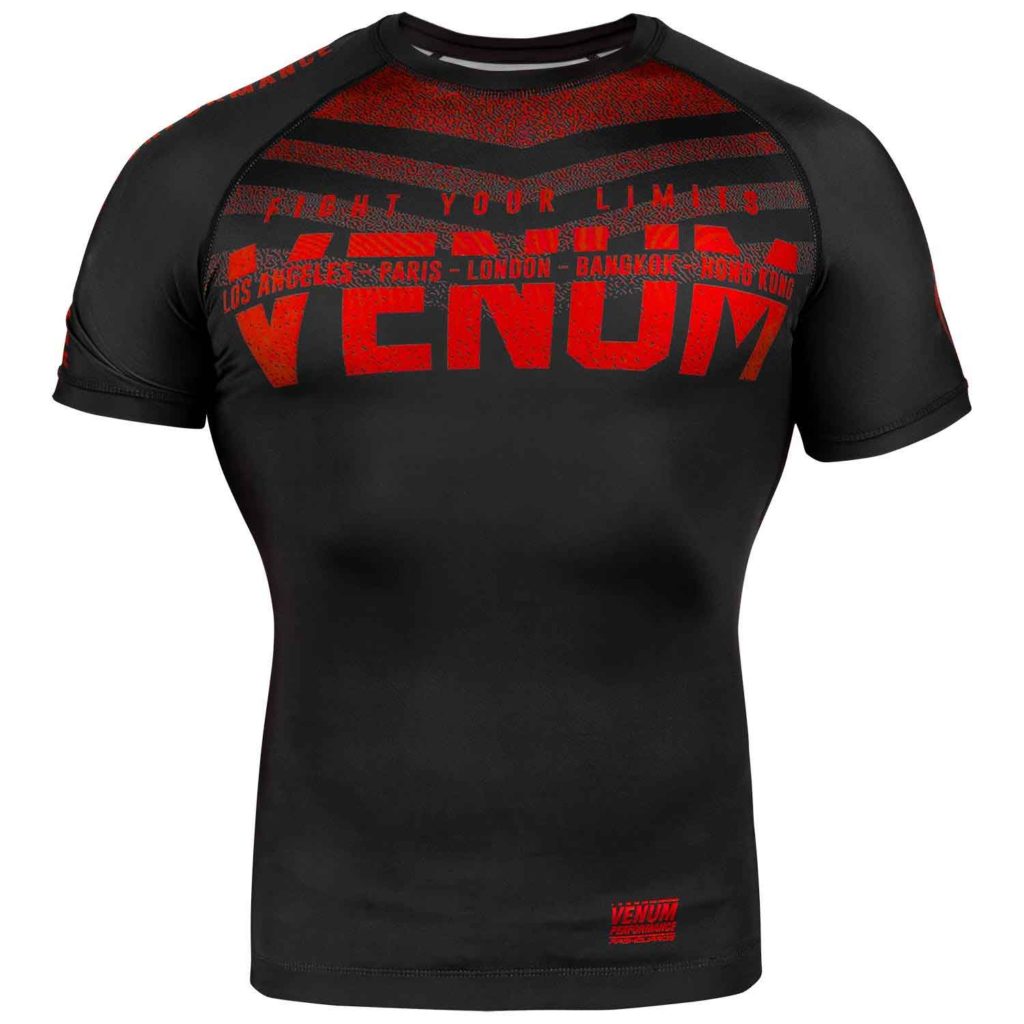 VENUM/ヴェナム SIGNATURE RASHGUARD SHORT SLEEVES／シグネイチャー ラッシュガード ショート（黒／レッド）