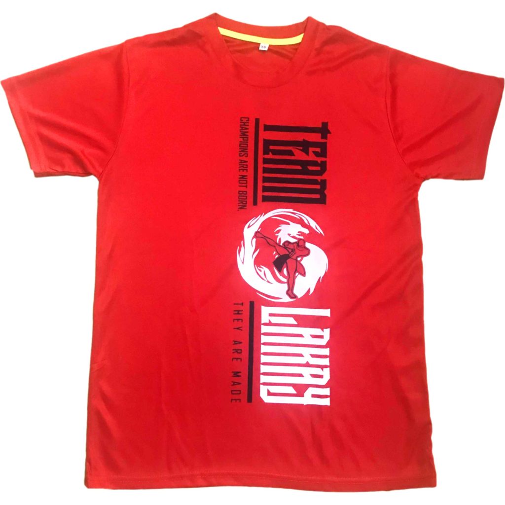 LIMITED EDITION TEAM LAKAY DRY FIT T-SHIRT/限定版チーム・ラカイ ドライフィットTシャツ(レッド)