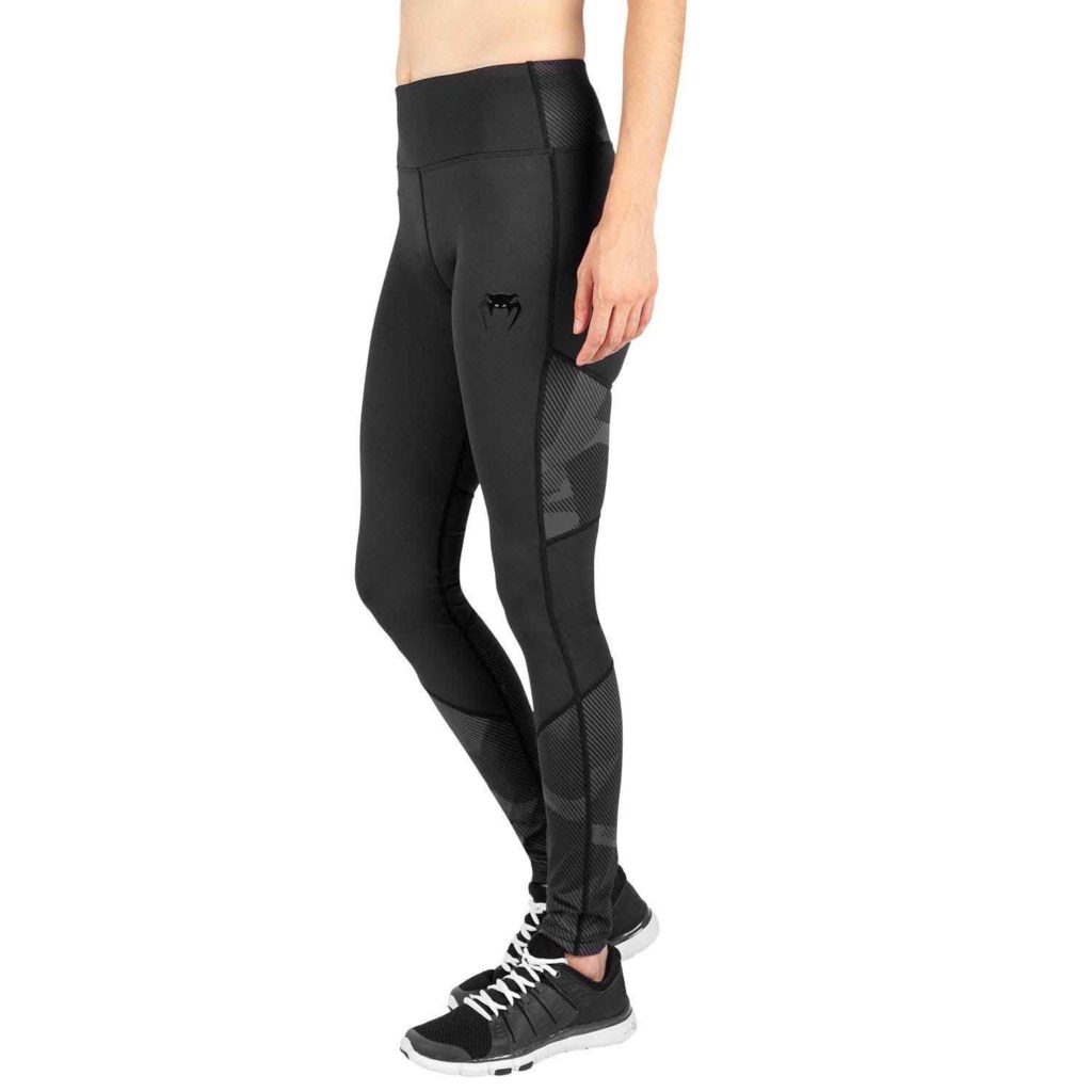 VENUM WOMEN/ヴェナム レディース DUNE 2.0 LEGGINGS／デューン 2.0 レギンス（カモ マットブラック）