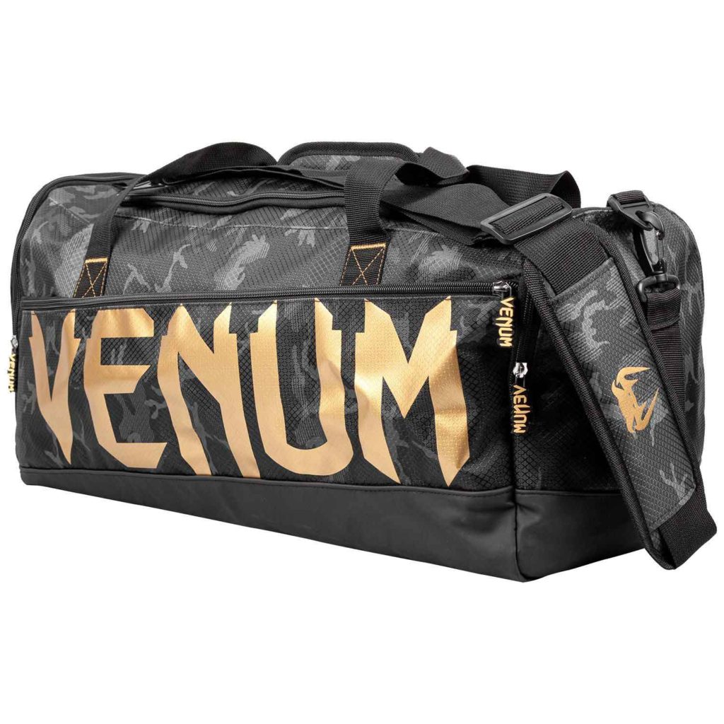 VENUM/ヴェナム SPARRING SPORT BAG／スパーリング スポーツバッグ（ダークカモ／ゴールド）