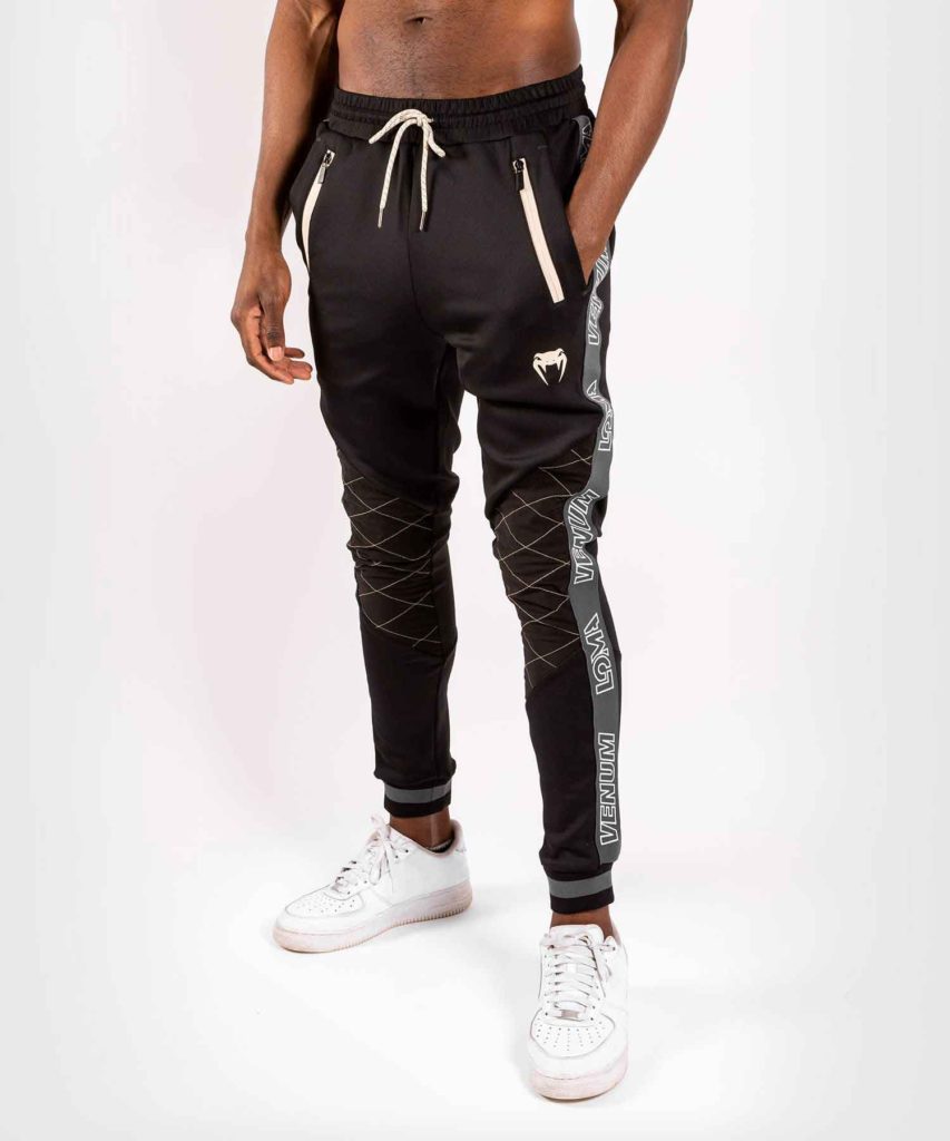 VENUM/ヴェナム ARROW LOMA SIGNATURE COLLECTION JOGGERS／アロー ロマ（ワシル・ロマチェンコ）シグネチャー コレクション ジョガー（ジョギングス）黒