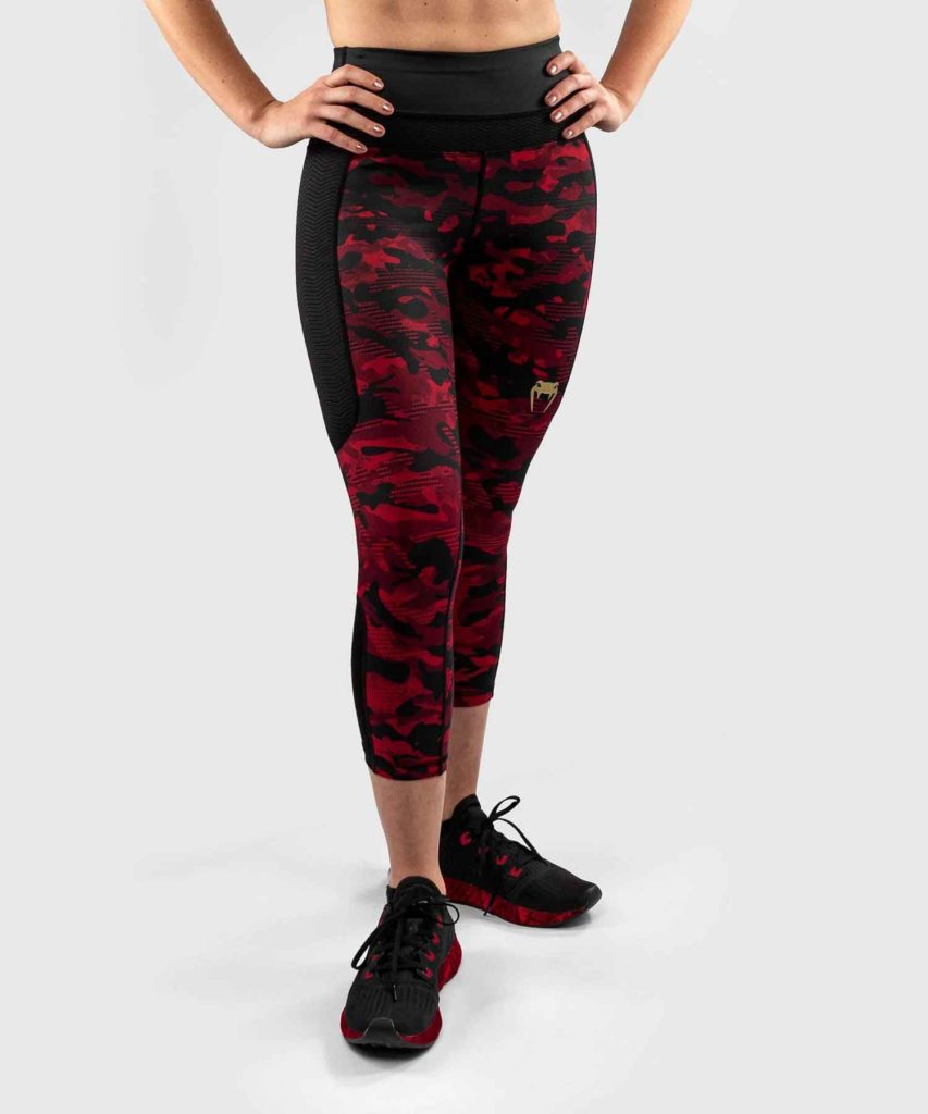 VENUM WOMEN/ヴェナム レディース DEFENDER CROP LEGGINGS／ディフェンダー クロップドレギンス（黒／レッドカモ）