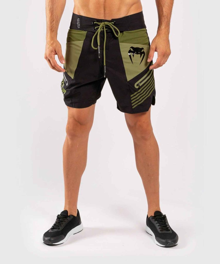 VENUM/ヴェナム CARGO BOARDSHORTS/カーゴ ボードショーツ(黒/ライトグリーン/グリーン)