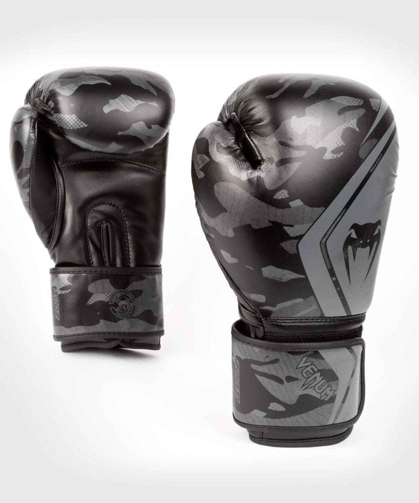 VENUM/ヴェナム DEFENDER CONTENDER 2.0 BOXING GLOVES／ディフェンダー コンテンダー 2.0 ボクシンググローブ（黒／ダークグレー）