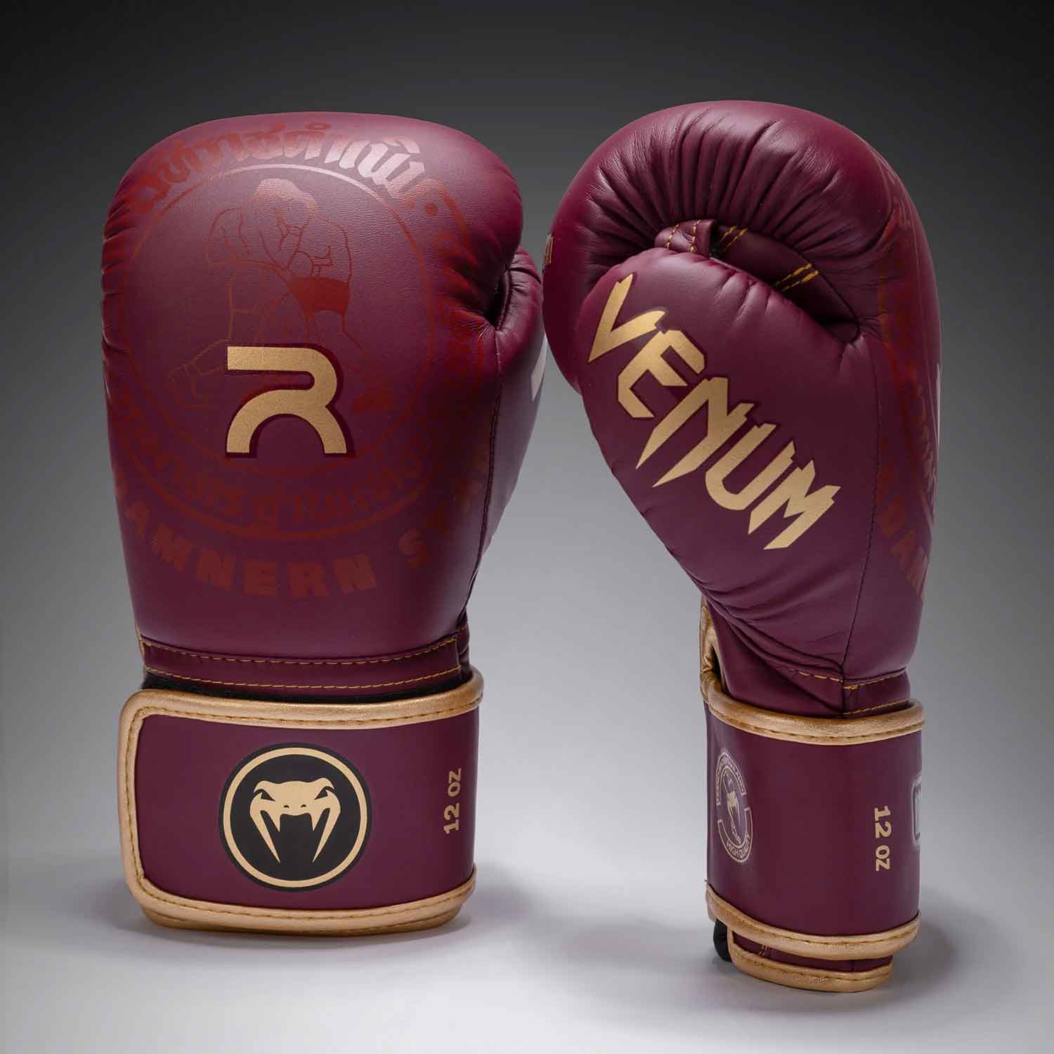 Venum x Rajadamnern Boxing Gloves／ヴェナム×ラジャダムナン ボクシンググローブ（バーガンディ）