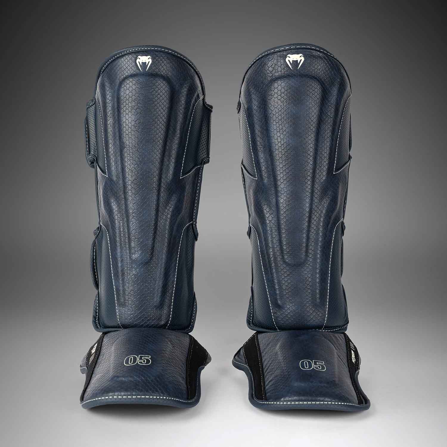 Impact Evo Scales Shinguards／インパクト エヴォ スケール シンガード（ミッドナイトブルー）