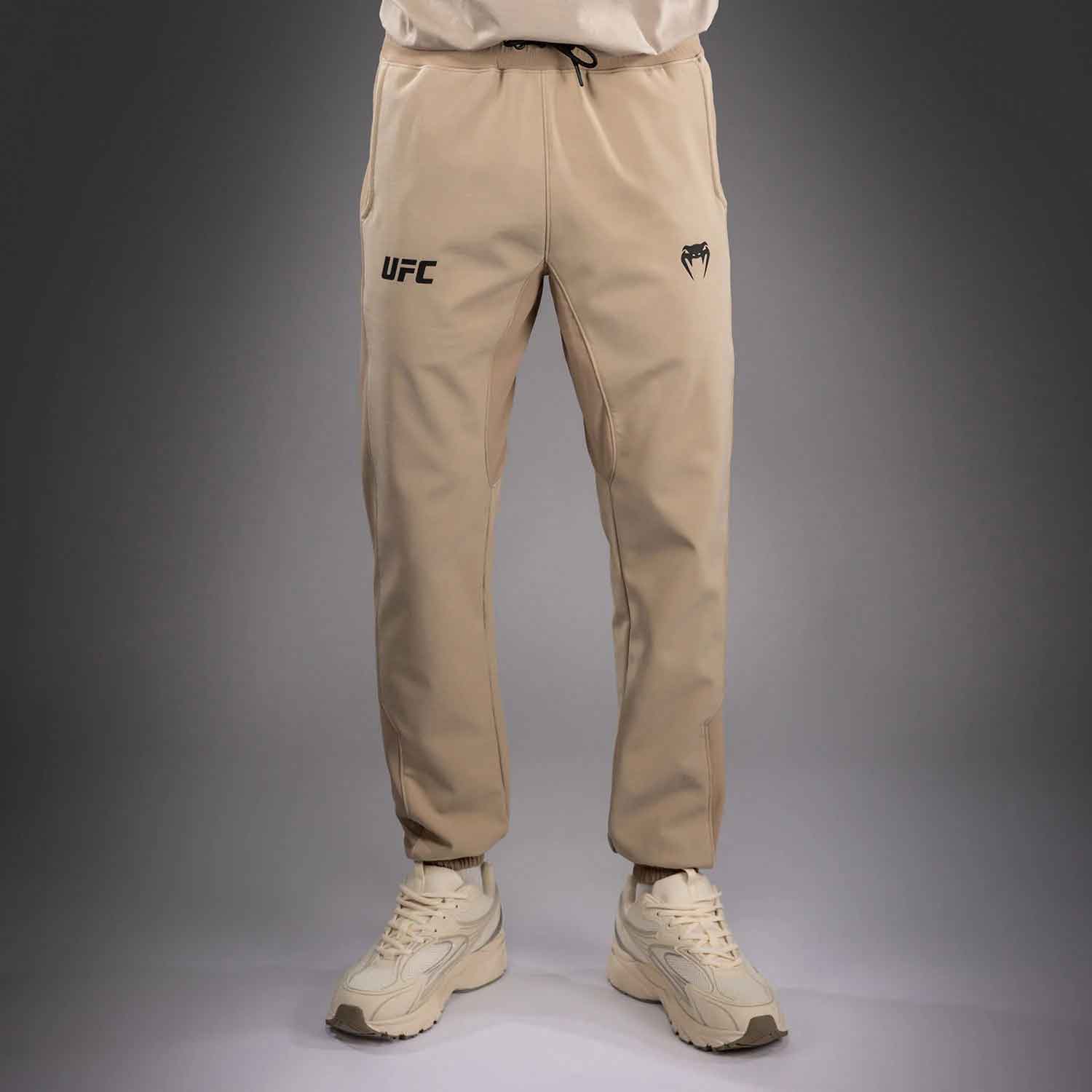 UFC Unity by Venum Authentic Fight Week Venum Men's Pant／UFC ユニティ by ヴェナム オーセンティック ファイトウィーク メンズ パンツ（サンド）