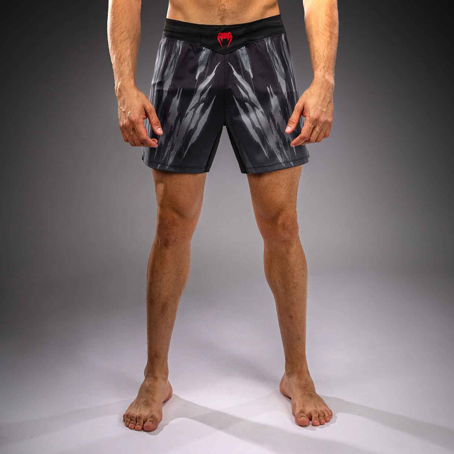 Demon Fight Shorts／デーモン ファイトショーツ