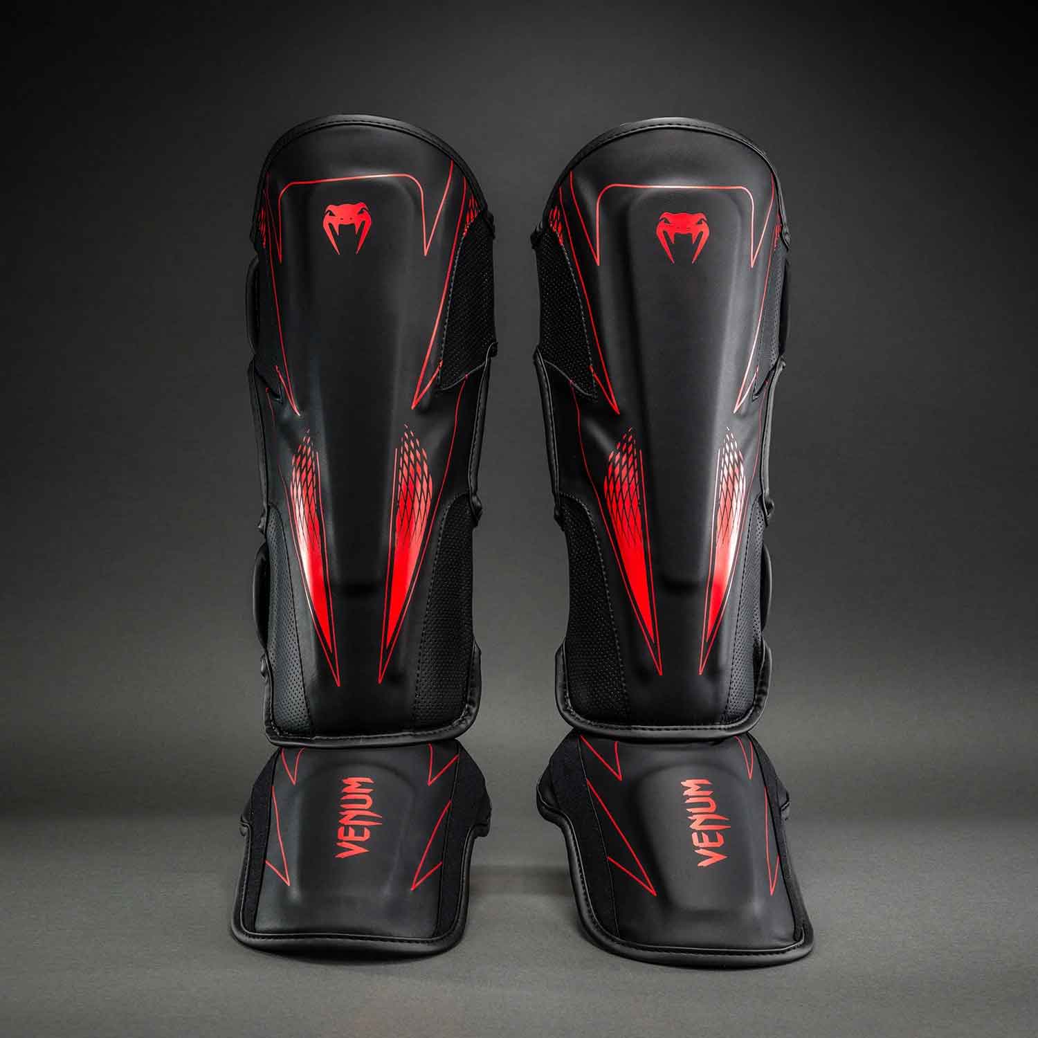 Amazonia Reborn Impact Evo Shin Guards／アマゾニア リボーン インパクト エヴォ シンガード（黒／レッド）