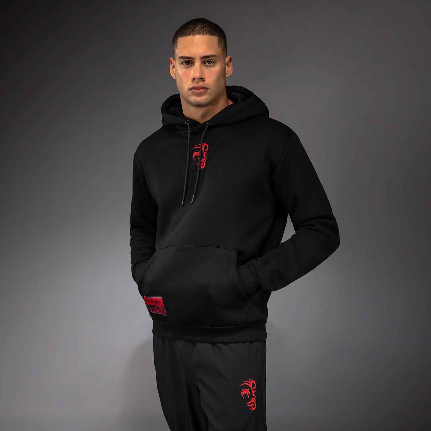 Venum x Mike Tyson Tiger Hoodie／ヴェナム×マイク・タイソン タイガー フーディ（パーカー）ブラック