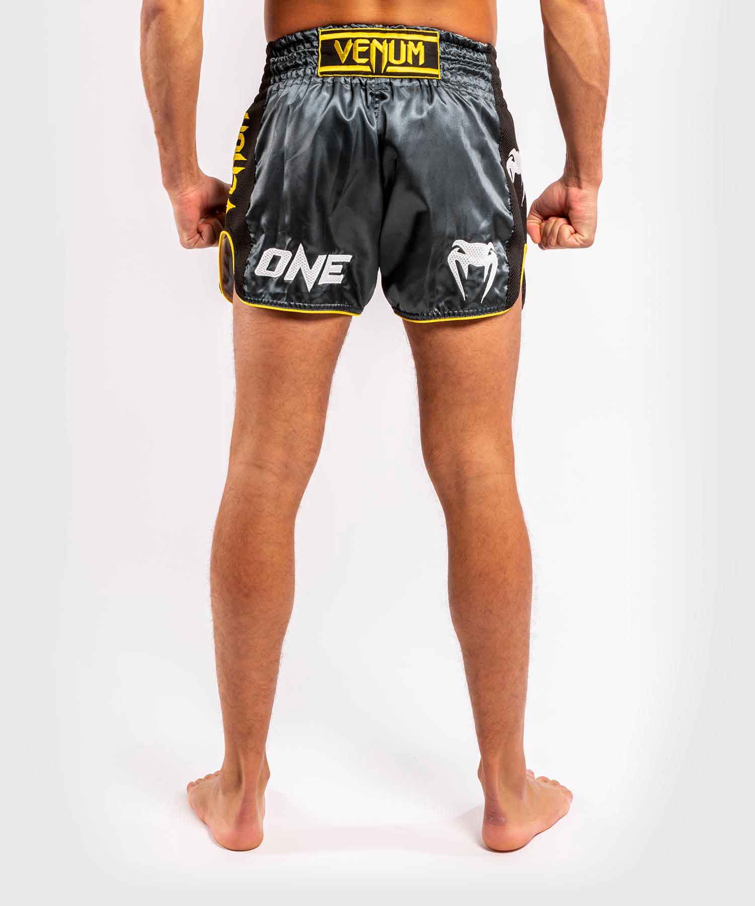 VENUM／ヴェナム　ムエタイショーツ　　VENUM×ONE FC IMPACT MUAY THAI SHORTS／VENUM×ONE FC インパクト ムエタイショーツ（ダークグレー）