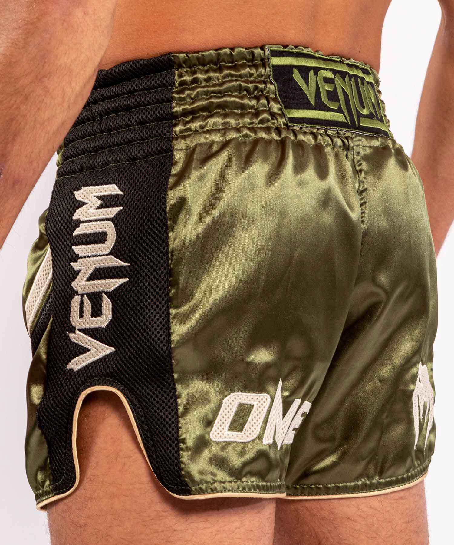 VENUM／ヴェナム　ムエタイショーツ　　VENUM×ONE FC IMPACT MUAY THAI SHORTS／VENUM×ONE FC インパクト ムエタイショーツ（カーキ）