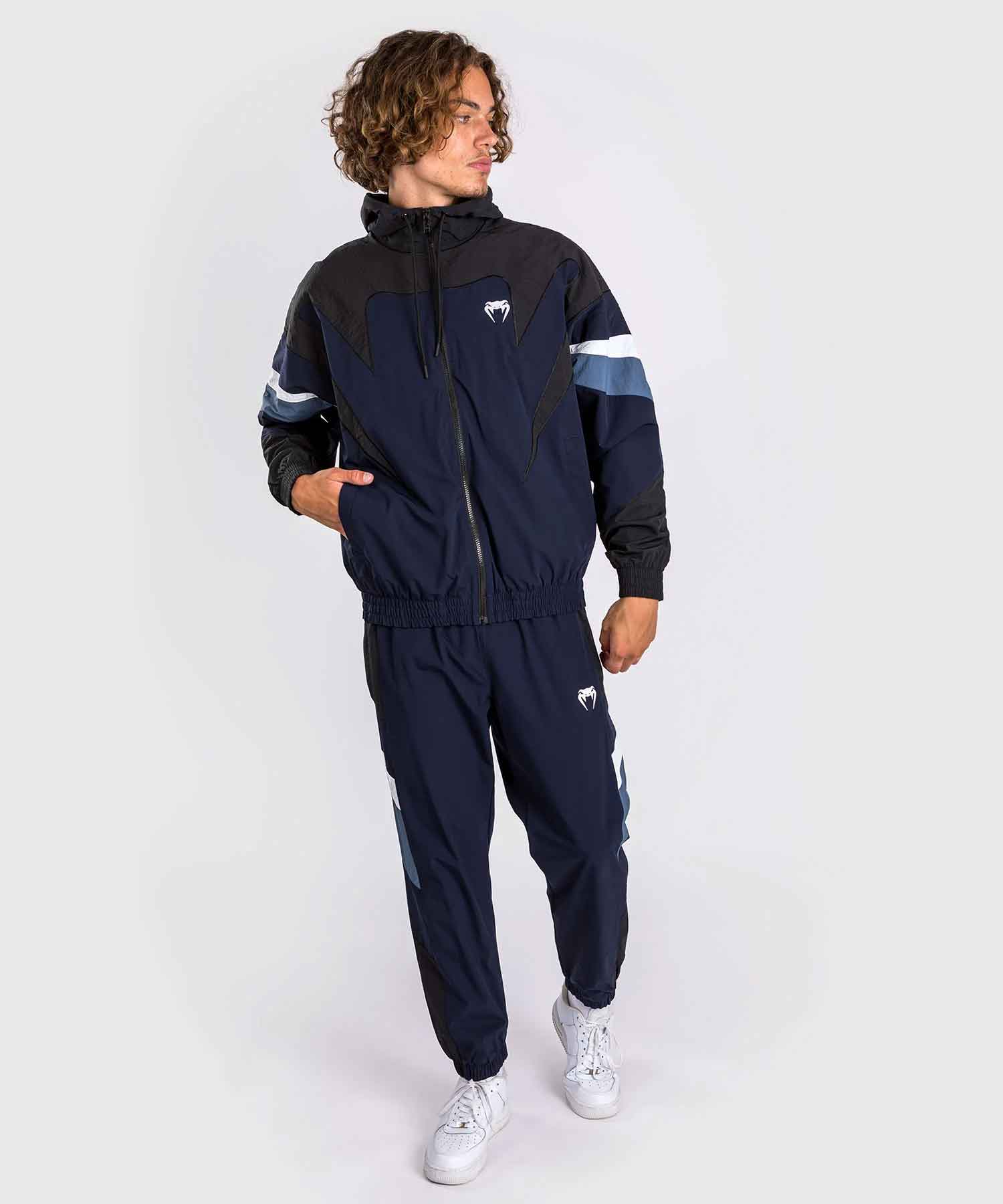 VENUM／ヴェナム　ジャケット　　Attack 90 Tracksuit Jacket／アタック 90 トラックスーツ ジャケット（ネイビー）