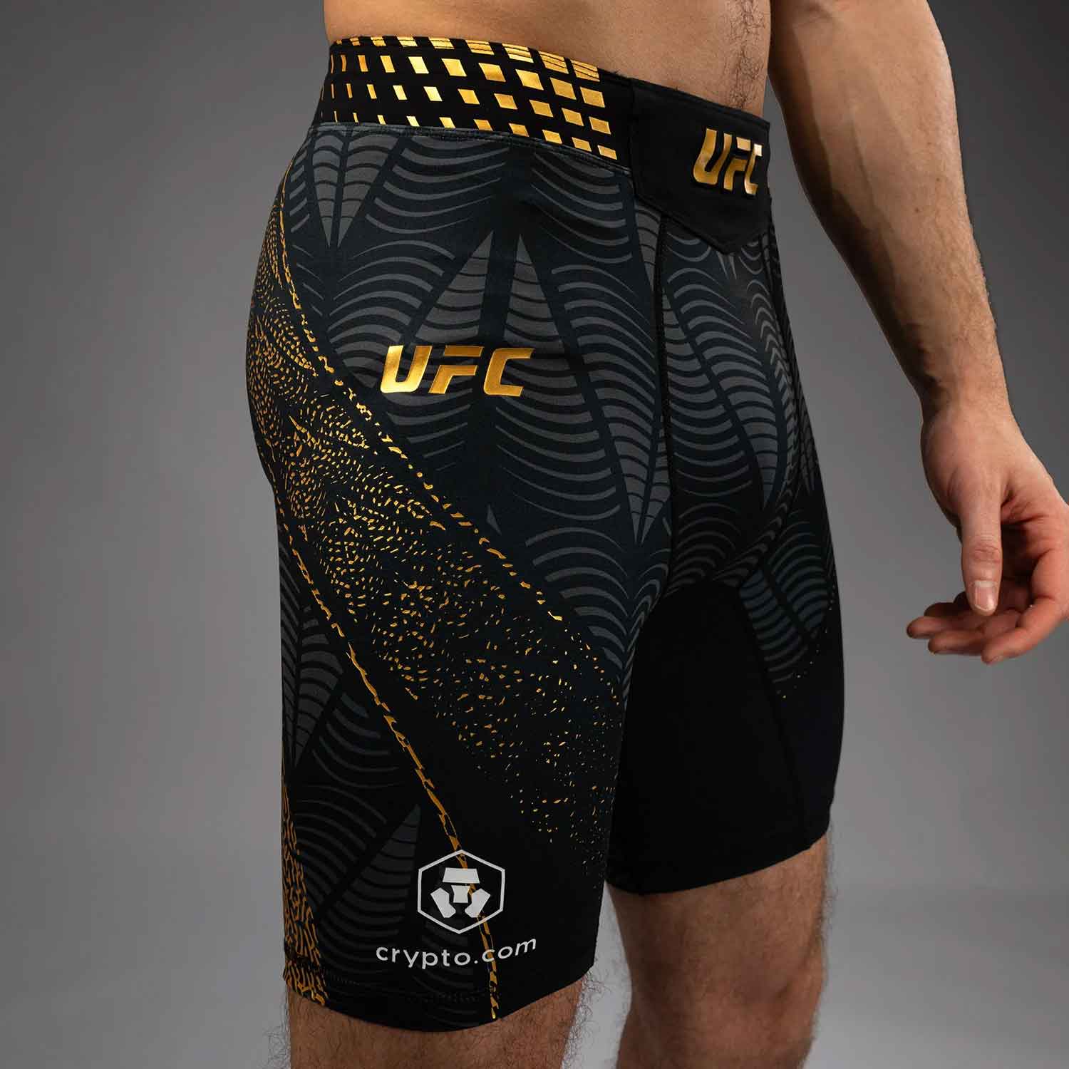 VENUM／ヴェナム　コンプレッション・バーリトゥードショーツ　　UFC Zenith by Venum Authentic Fight Night Men’s Champion Vale Tudo Short／UFC ゼニス by ヴェナム オーセンティック ファイトナイト メンズ バーリトゥードショーツ（チャンピオン）