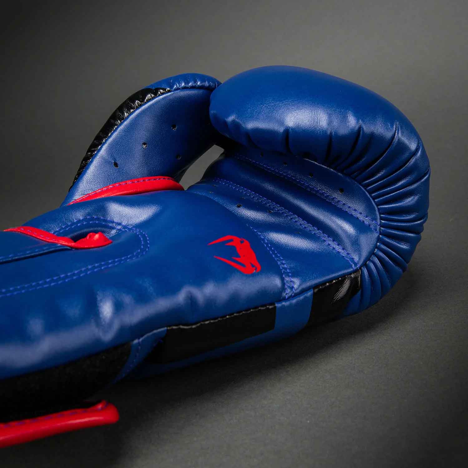 VENUM／ヴェナム　ボクシンググローブ　　Elite Boxing Gloves／エリート ボクシンググローブ（ブルー／レッド／ブラック）
