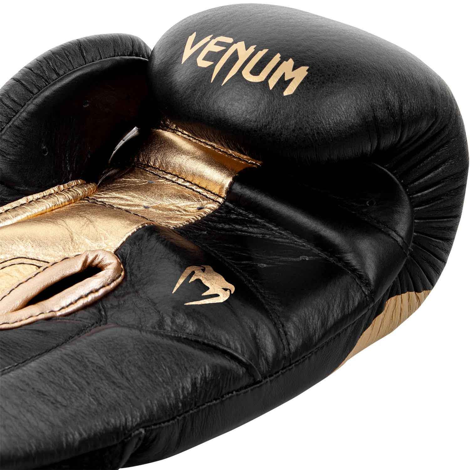 VENUM／ヴェナム　ボクシンググローブ　　GIANT 2.0 PRO BOXING GLOVES VELCRO／ジャイアント 2.0 プロボクシング・グローブ ベルクロ（黒／ゴールド）