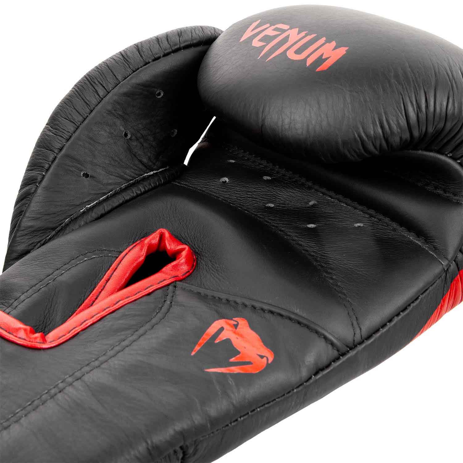 VENUM／ヴェナム　ボクシンググローブ　　GIANT 2.0 PRO BOXING GLOVES VELCRO／ジャイアント 2.0 プロボクシング・グローブ ベルクロ（レッドデビル）