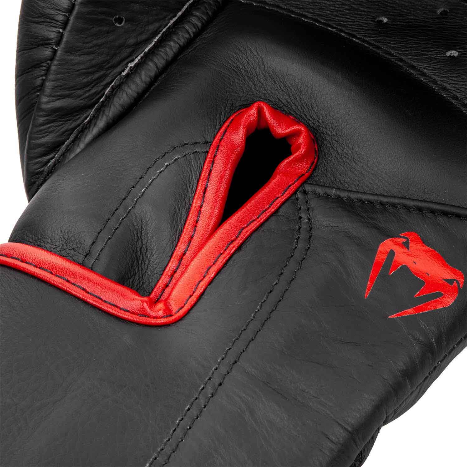 VENUM／ヴェナム　ボクシンググローブ　　GIANT 2.0 PRO BOXING GLOVES VELCRO／ジャイアント 2.0 プロボクシング・グローブ ベルクロ（レッドデビル）