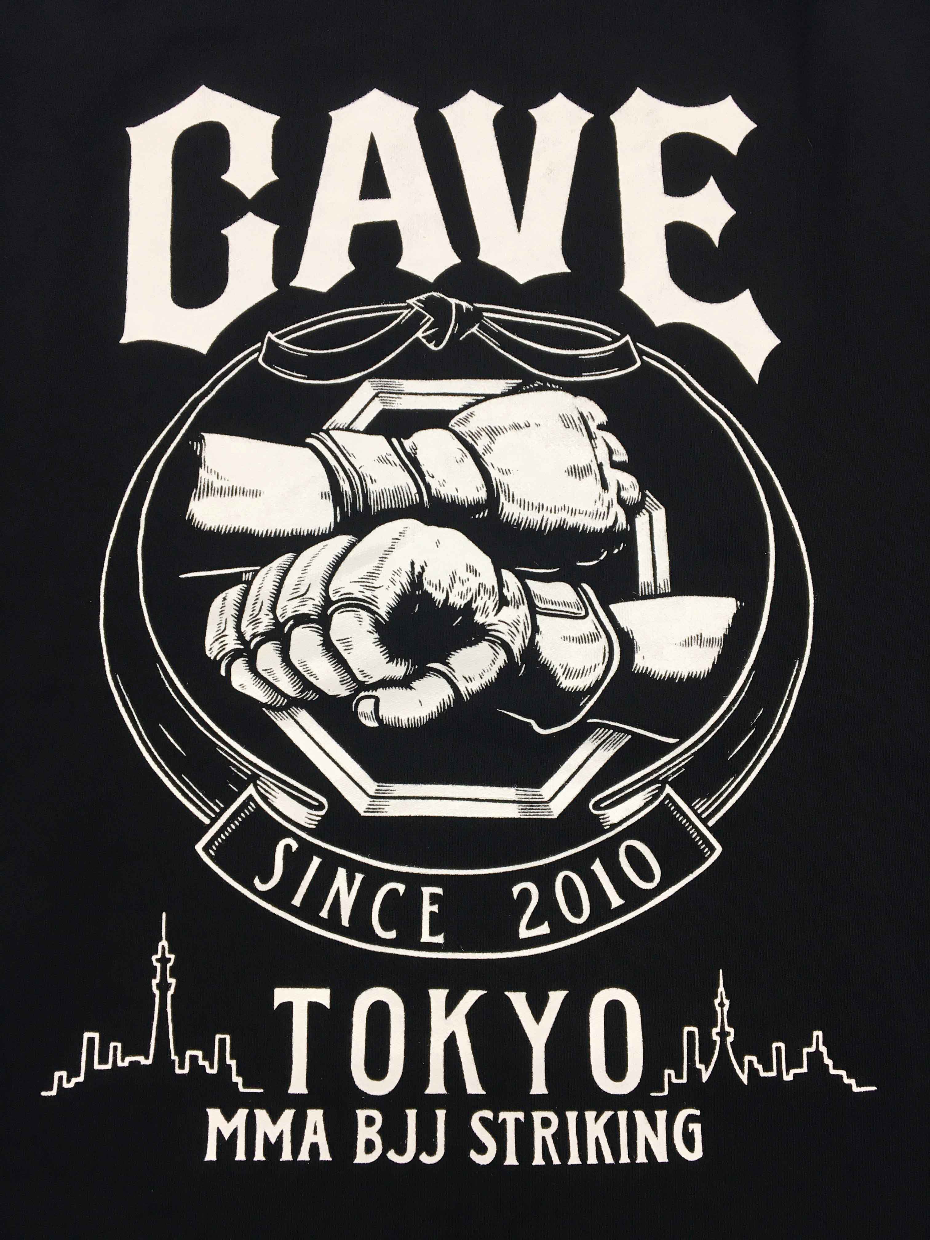 総合格闘技MMAブランド／その他　パーカー　　CAVE HOODIE／CAVE フーディー（パーカー）