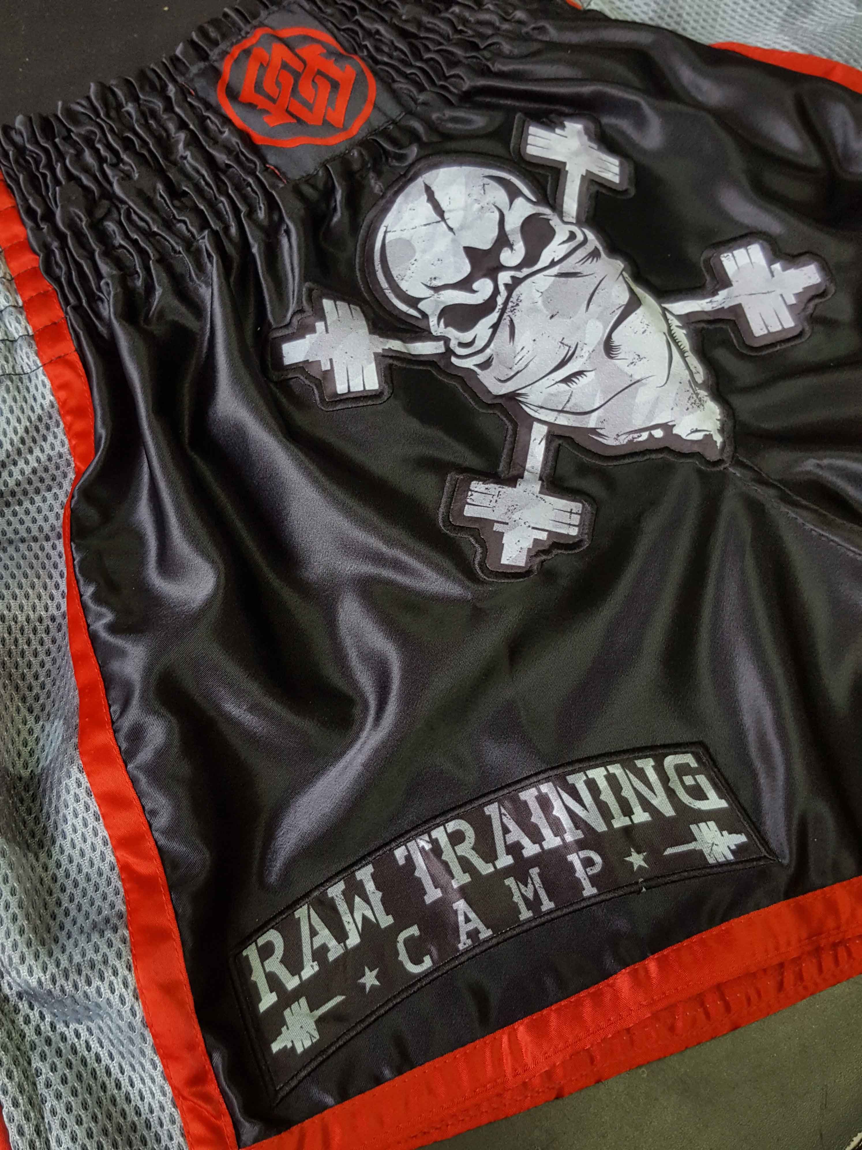 PRIDE OR DIE(PRiDEorDiE)／プライド オア ダイ　ムエタイショーツ　　RAW TRAINING CAMP Muay Thai Shorts Urban Camo／ロウ トレーニングキャンプ ムエタイショーツ（アーバンカモ）