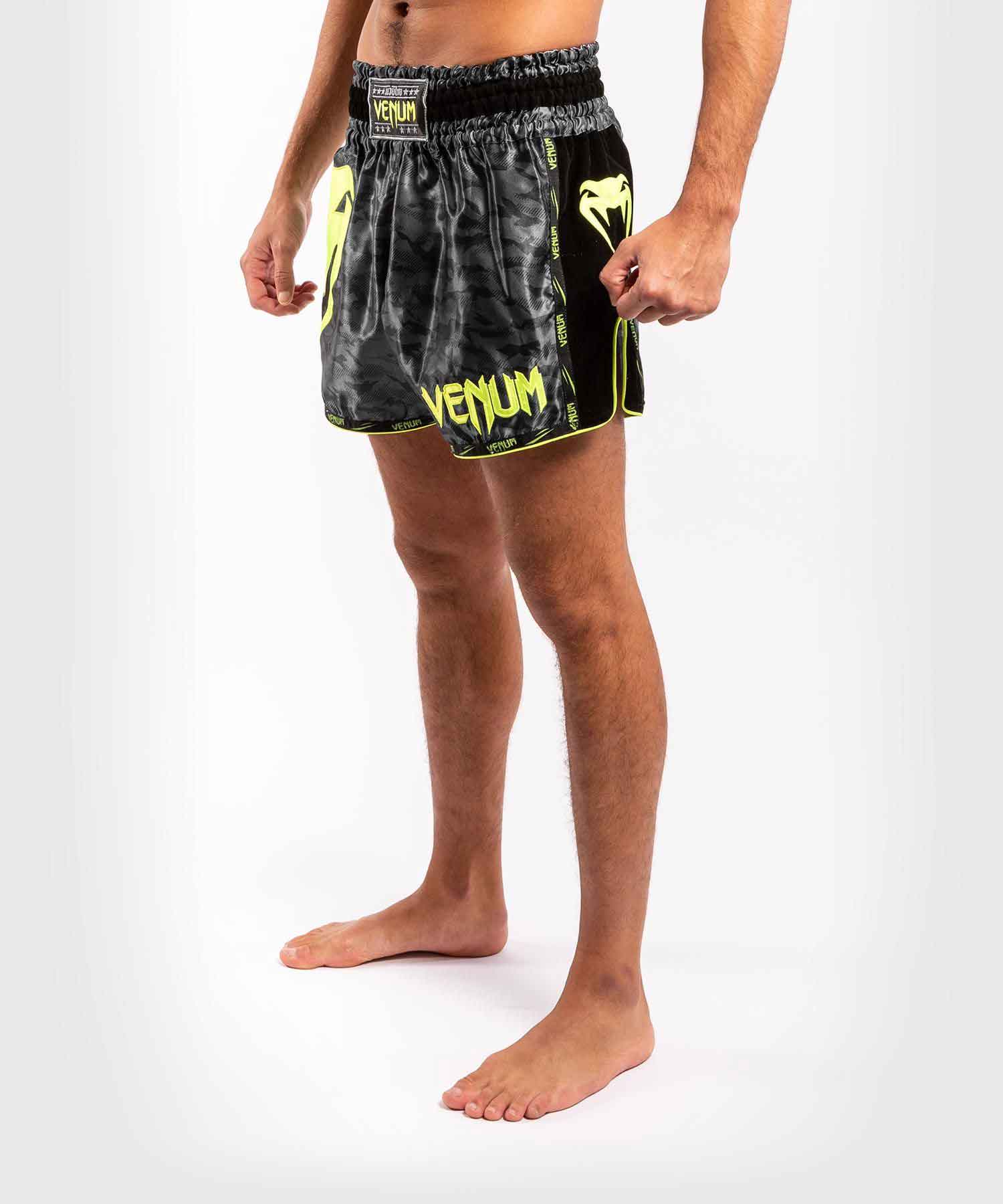 VENUM／ヴェナム　ムエタイショーツ　　GIANT CAMO MUAY THAI SHORTS／ジャイアント カモ ムエタイショーツ（ダークグレー）