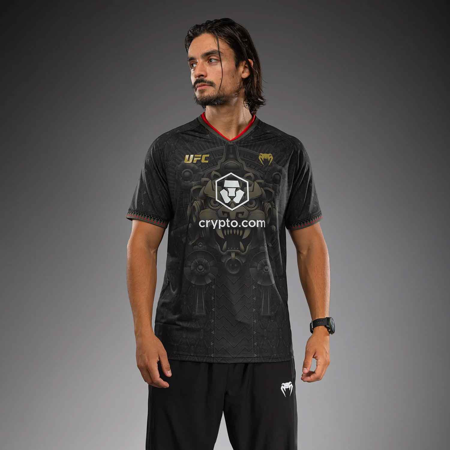 Noche 2.0 UFC by Venum Authentic Fight Night Men’s Black Walkout Jersey／ノーチェ 2.0 UFC by ヴェナム オーセンティック ファイトナイト メンズ ブラック ウォークアウト ジャージ