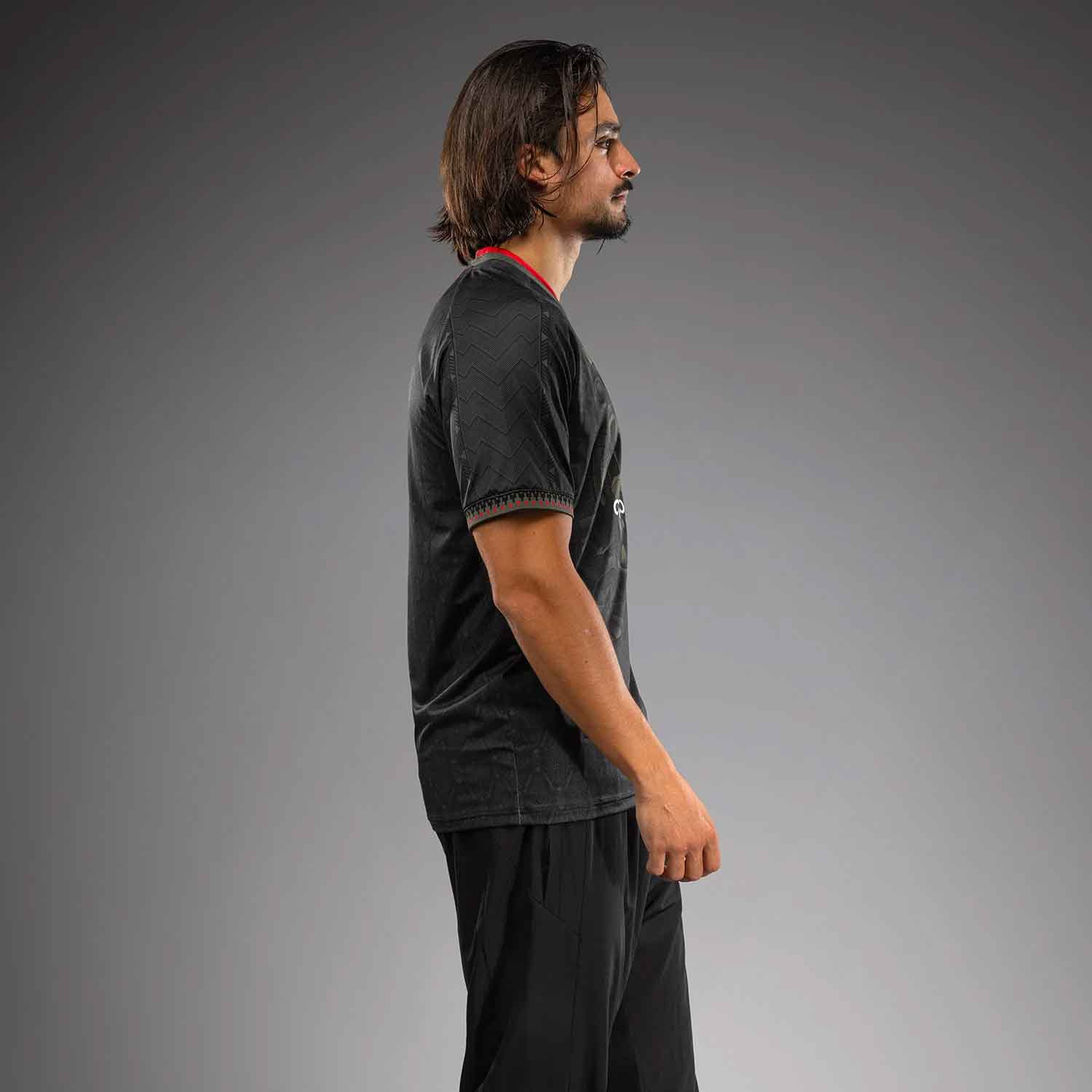 VENUM／ヴェナム　ジャージ（ユニフォーム）　　Noche 2.0 UFC by Venum Authentic Fight Night Men’s Black Walkout Jersey／ノーチェ 2.0 UFC by ヴェナム オーセンティック ファイトナイト メンズ ブラック ウォークアウト ジャージ