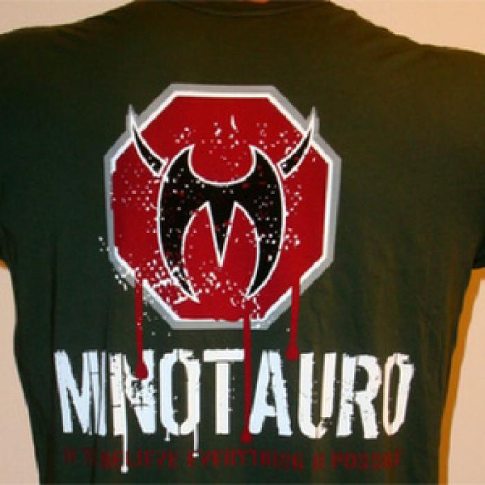 総合格闘技MMAブランド／その他　Tシャツ　　MINOTAURO CLOTHING／ミノタウロ・クローシング　ミノタウロ Possible ヴィンテージ・モスグリーン