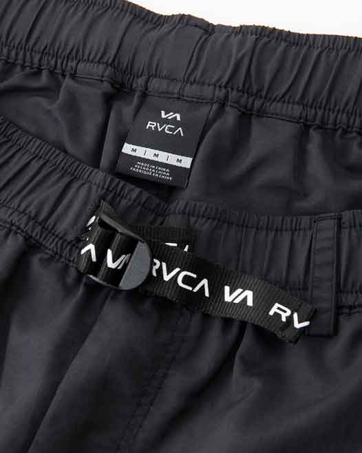 RVCA／ルーカ（ルカ）　ショーツ　　OUTSIDER PACKABLE CARGO SHORTS／アウトサイダー パッカブル カーゴショーツ（黒）