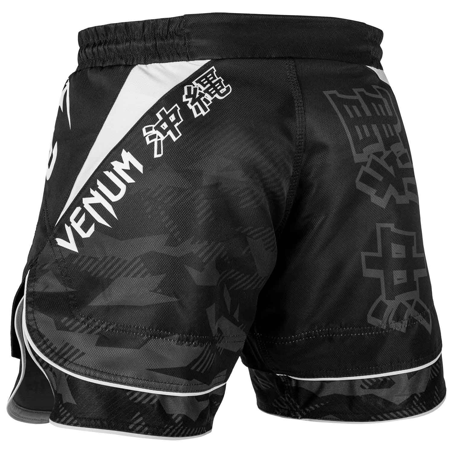 VENUM／ヴェナム　ファイトショーツ　　OKINAWA 2.0 FIGHTSHORTS／沖縄 2.0 ファイトショーツ（黒／白）