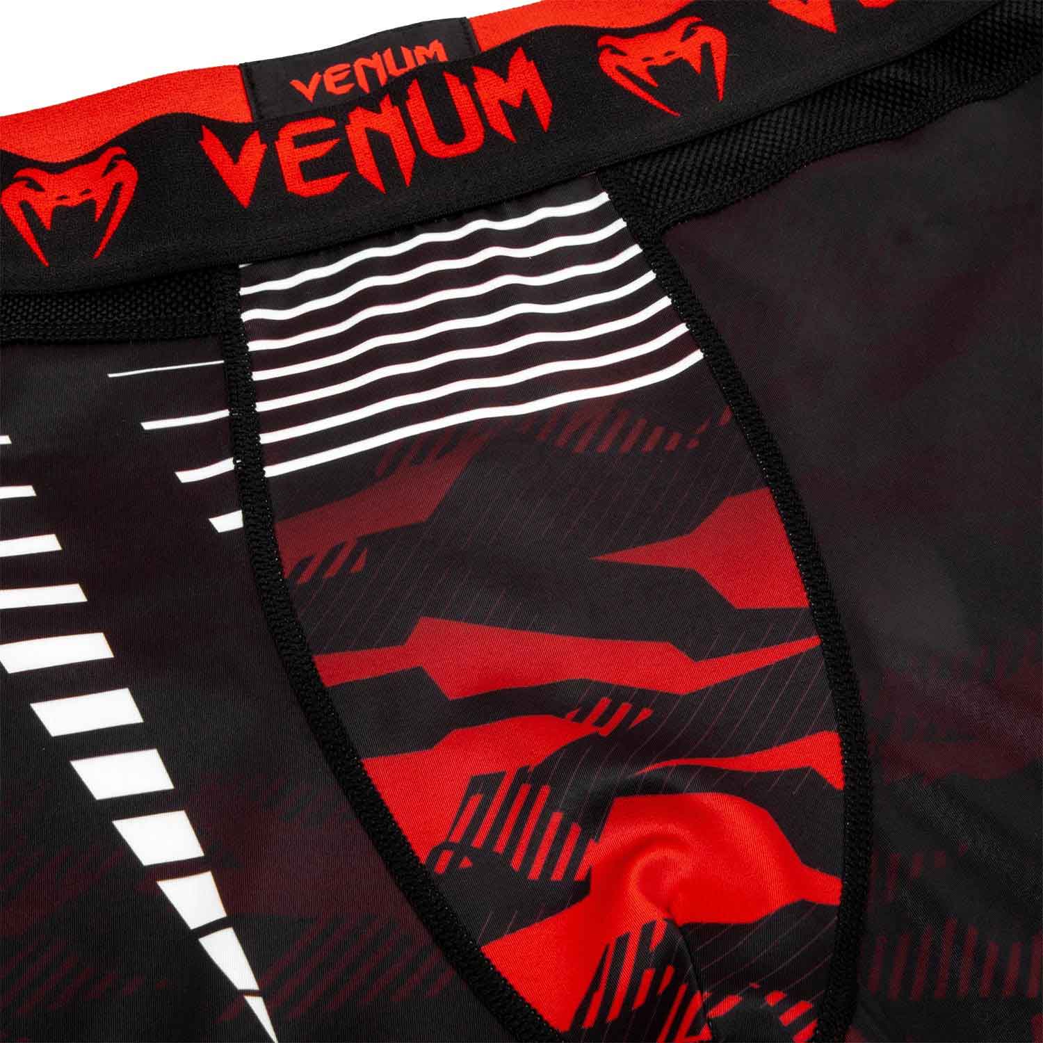 VENUM／ヴェナム　コンプレッションスパッツ（タイツ）　　OKINAWA 2.0 SPATS／沖縄 2.0 スパッツ（黒／白／レッド）