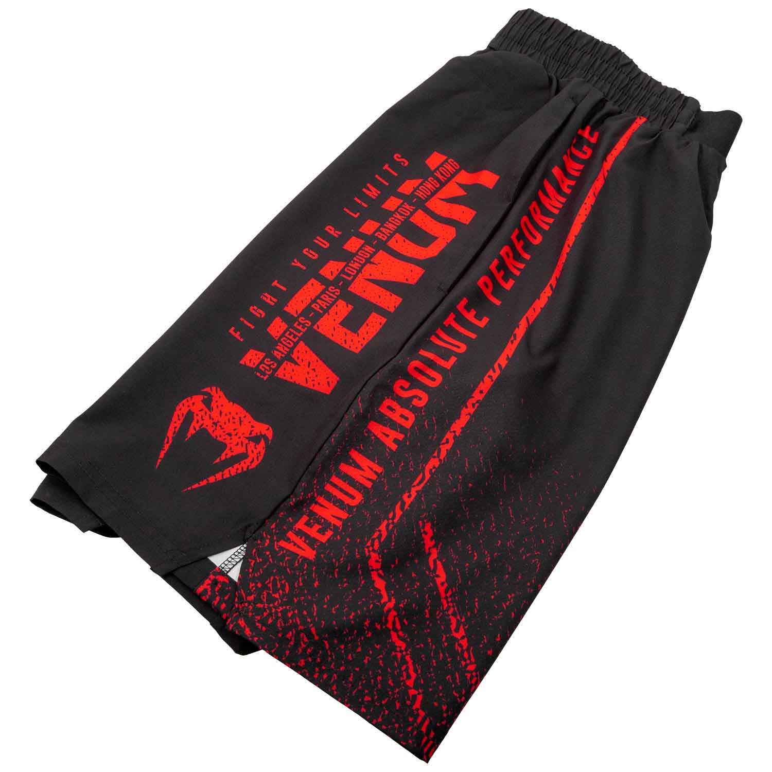 VENUM／ヴェナム　トレーニング・フィットネスショーツ　　SIGNATURE TRAINING SHORTS／シグネイチャー トレーニングショーツ（黒／レッド）