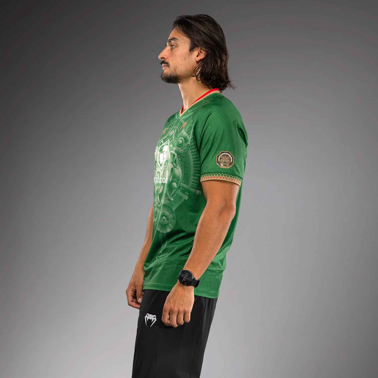 VENUM／ヴェナム　ジャージ（ユニフォーム）　　Noche 2.0 UFC by Venum Authentic Fight Night Men’s Green Walkout Jersey／ノーチェ 2.0 UFC by ヴェナム オーセンティック ファイトナイト メンズ グリーン ウォークアウト ジャージ