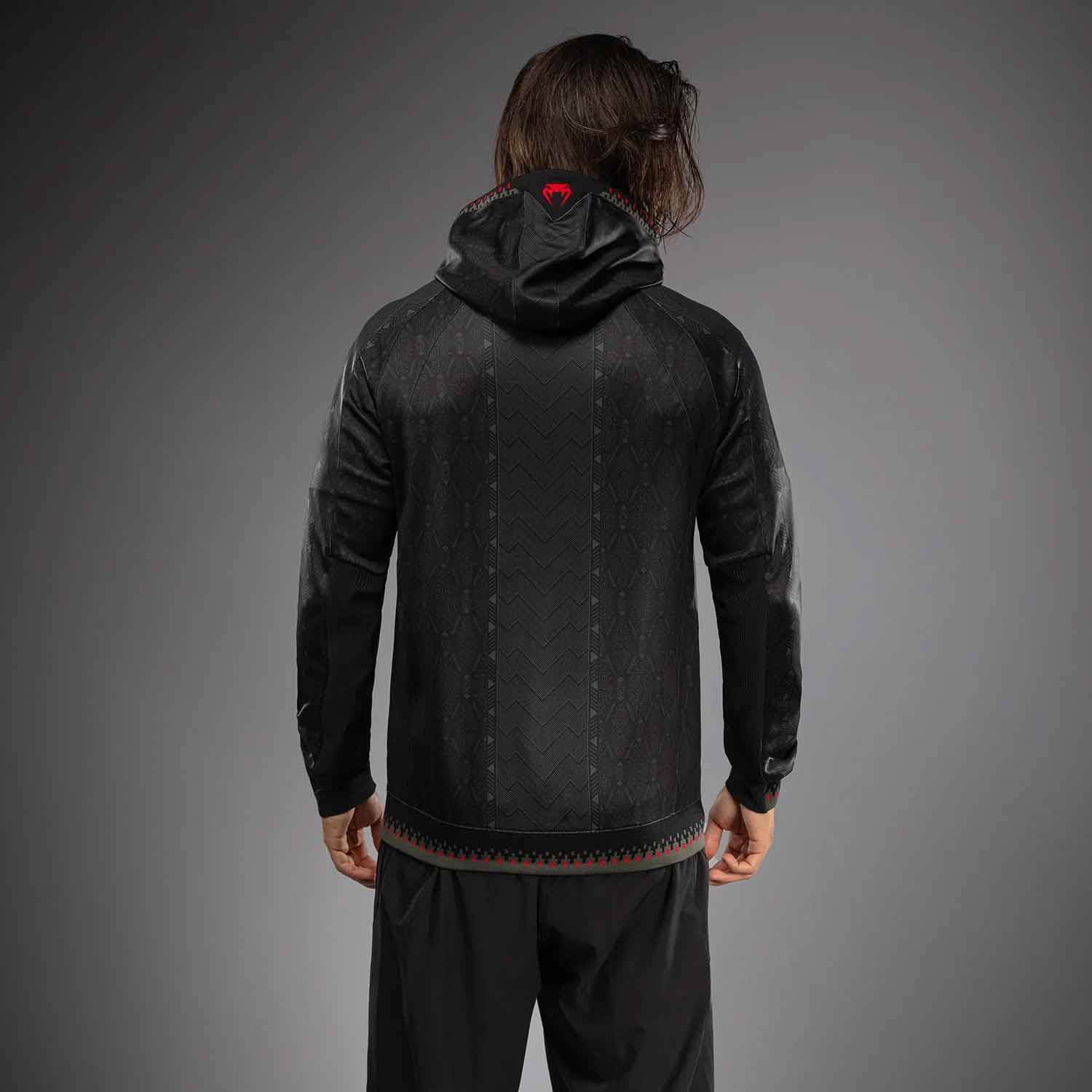 VENUM／ヴェナム　パーカー（フーディー）　　Noche 2.0 UFC by Venum Authentic Fight Night Men’s Black Walkout Hoodie／ノーチェ 2.0 UFC by ヴェナム オーセンティック ファイトナイト メンズ ブラック ウォークアウト フーディ