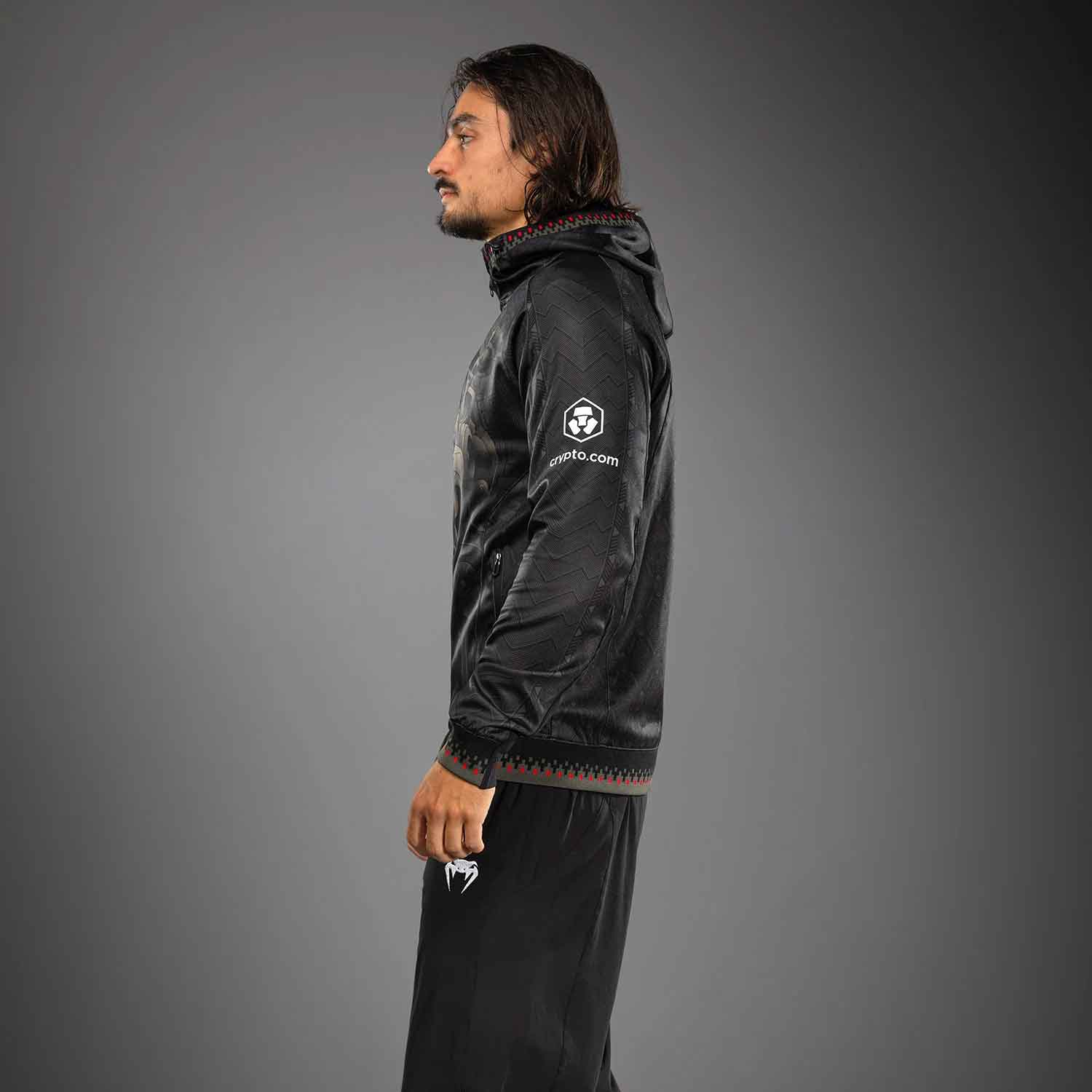 VENUM／ヴェナム　パーカー（フーディー）　　Noche 2.0 UFC by Venum Authentic Fight Night Men’s Black Walkout Hoodie／ノーチェ 2.0 UFC by ヴェナム オーセンティック ファイトナイト メンズ ブラック ウォークアウト フーディ