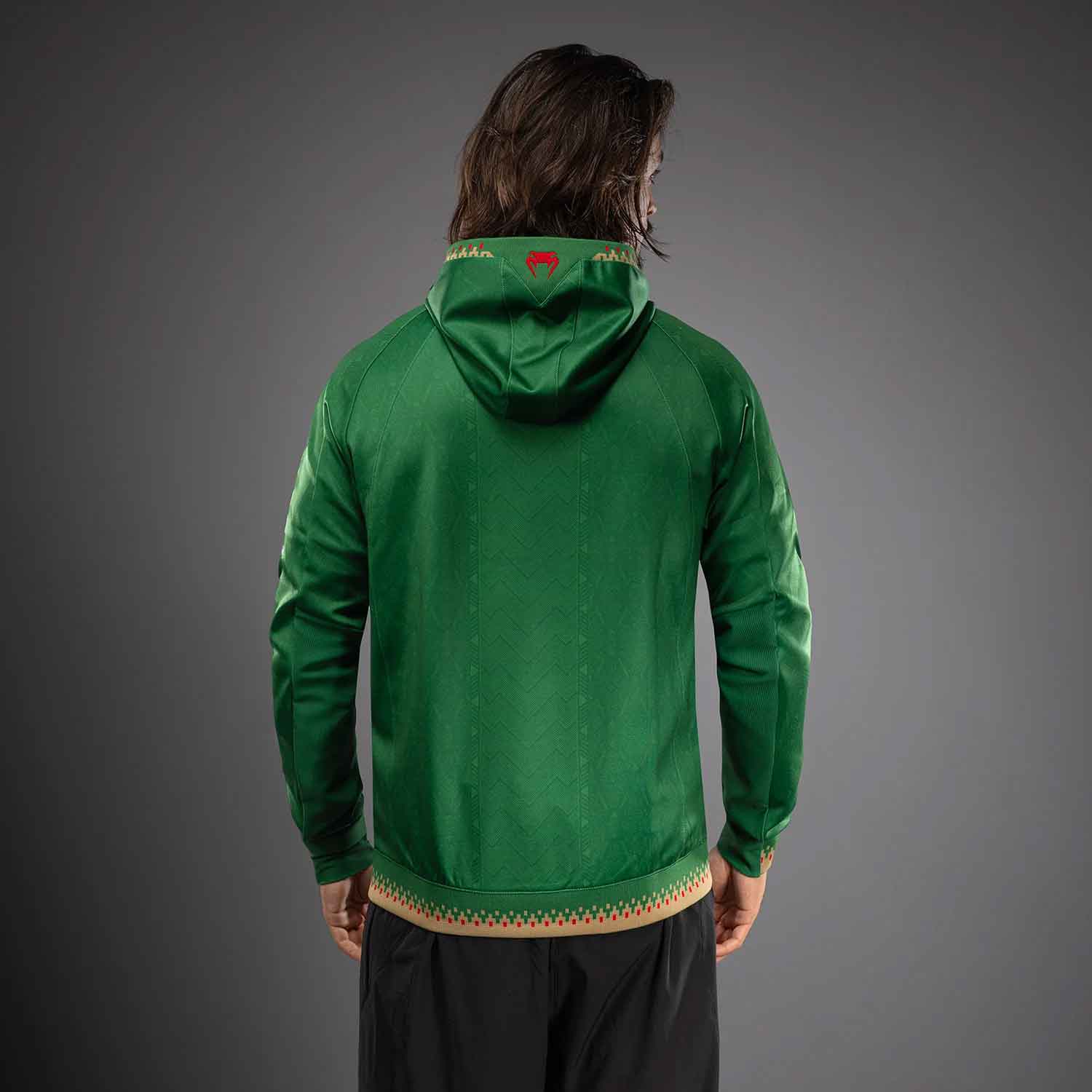 VENUM／ヴェナム　パーカー（フーディー）　　Noche 2.0 UFC by Venum Authentic Fight Night Men’s Green Walkout Hoodie／ノーチェ 2.0 UFC by ヴェナム オーセンティック ファイトナイト メンズ グリーン ウォークアウト フーディ