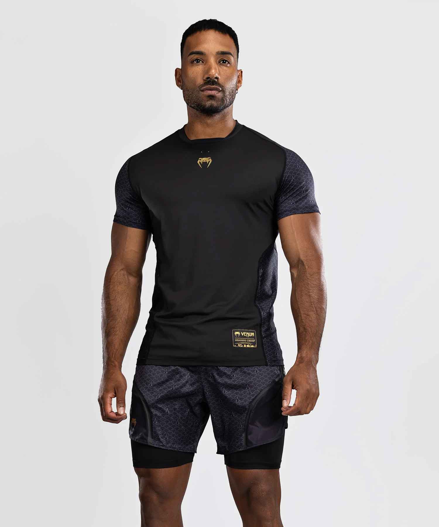 VENUM／ヴェナム　Tシャツ　　Venum x Assassin's Creed Shadows Dry Tech T-Shirt／限定版ヴェナム×アサシン クリード シャドウズ ドライテックTシャツ