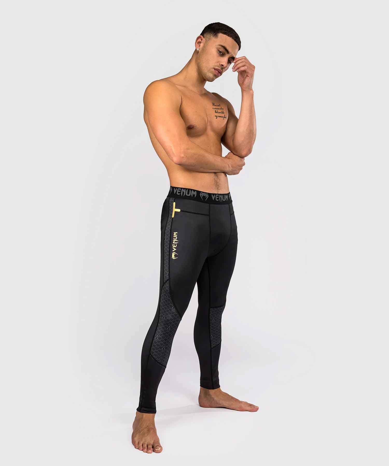 VENUM／ヴェナム　コンプレッションスパッツ（タイツ）　　Venum x Assassin's Creed Shadows Spats／限定版ヴェナム×アサシン クリード シャドウズ スパッツ