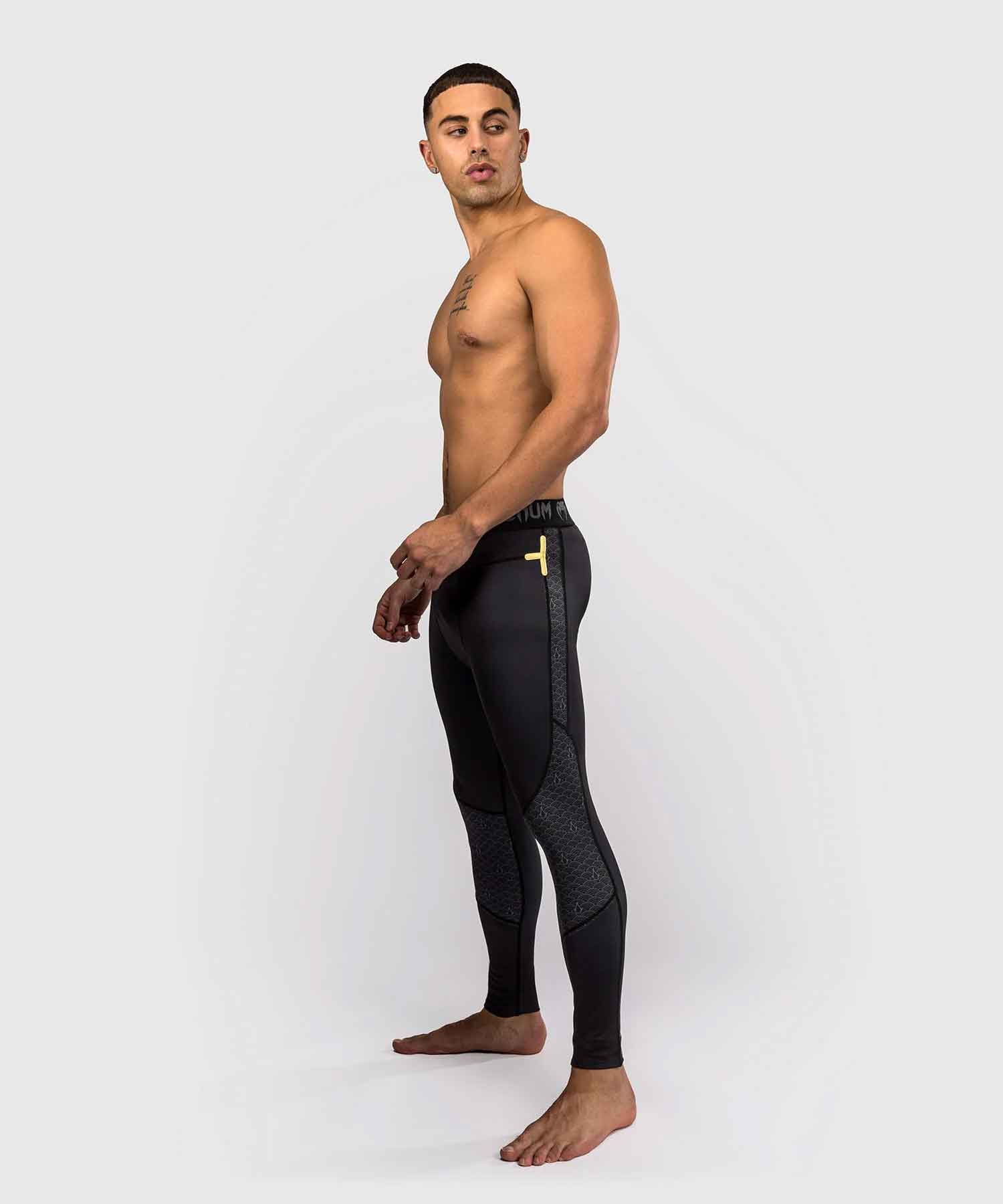 VENUM／ヴェナム　コンプレッションスパッツ（タイツ）　　Venum x Assassin's Creed Shadows Spats／限定版ヴェナム×アサシン クリード シャドウズ スパッツ