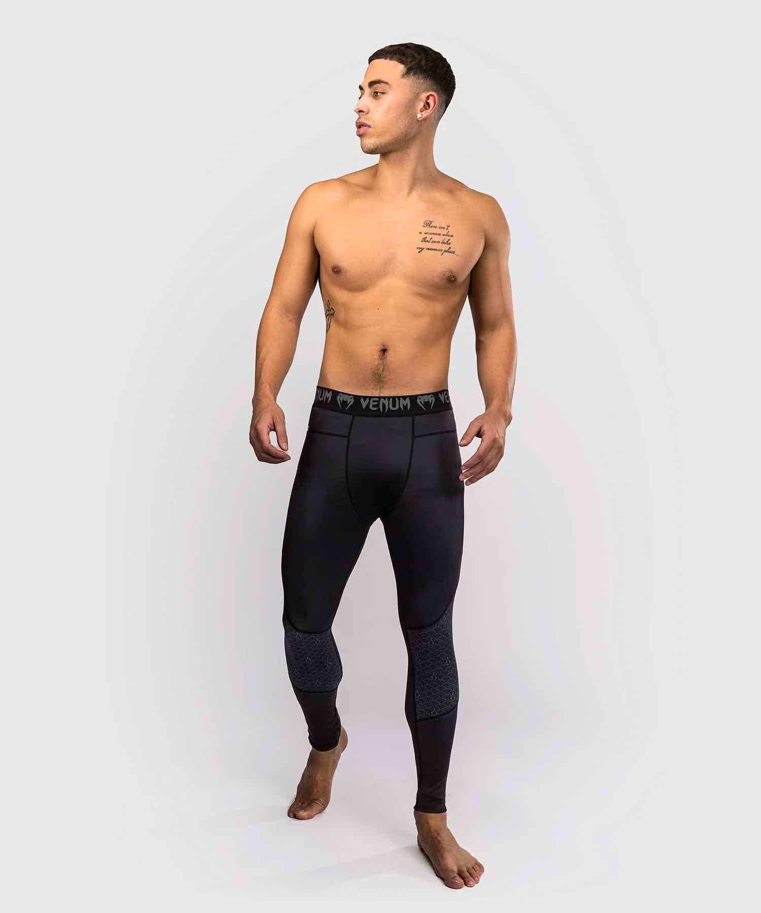 VENUM／ヴェナム　コンプレッションスパッツ（タイツ）　　Venum x Assassin's Creed Shadows Spats／限定版ヴェナム×アサシン クリード シャドウズ スパッツ
