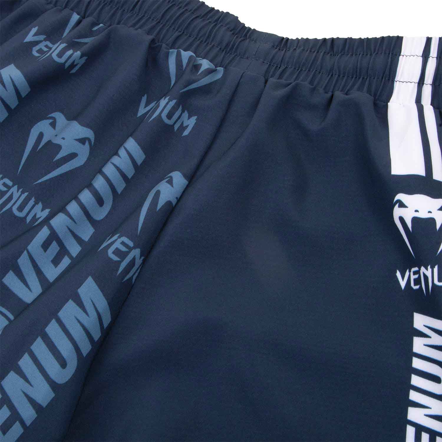 VENUM／ヴェナム　トレーニング・フィットネスショーツ　　VENUM LOGOS TRAINING SHORTS／ヴェナム・ロゴス トレーニングショーツ（ネイビーブルー）