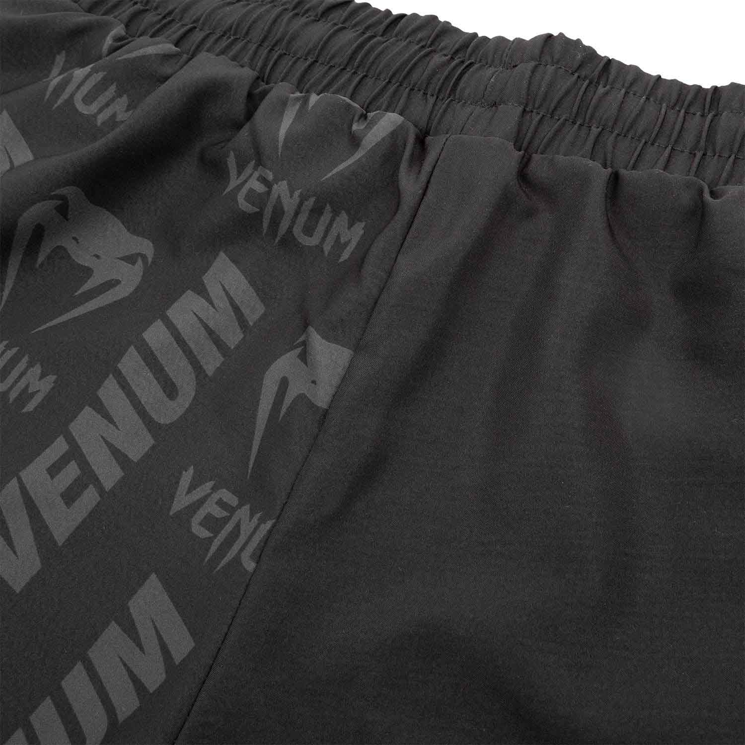 VENUM／ヴェナム　トレーニング・フィットネスショーツ　　VENUM LOGOS TRAINING SHORTS／ヴェナム・ロゴス トレーニングショーツ（マットブラック）