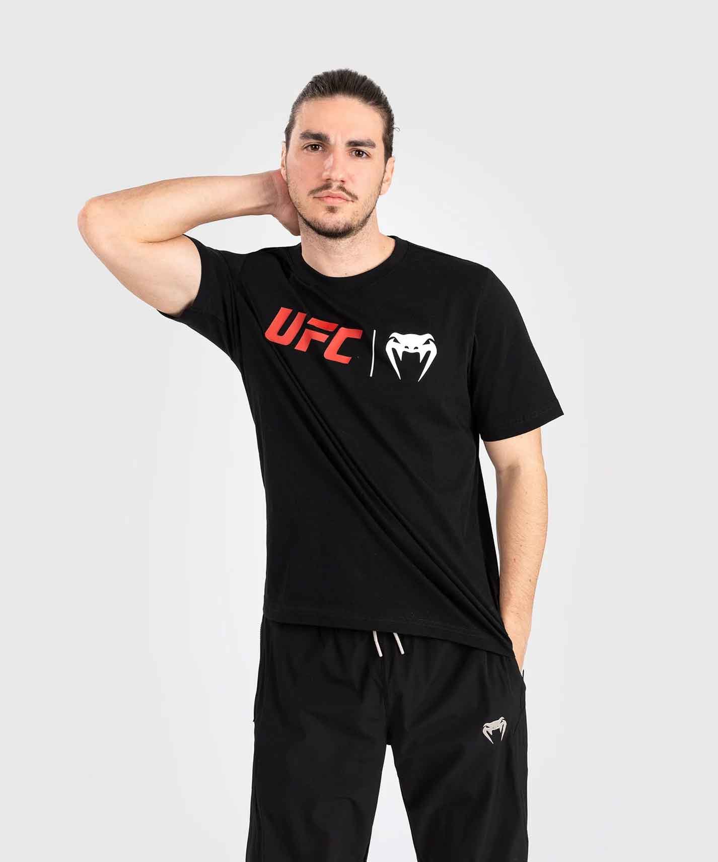 VENUM／ヴェナム　Tシャツ　　UFC Venum Classic T-Shirt／UFC VENUM クラシック Tシャツ（黒）