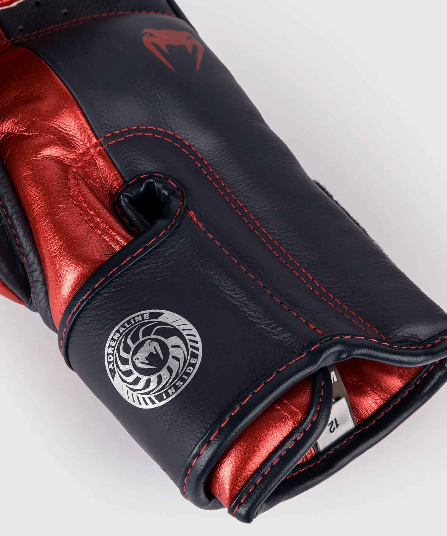 VENUM／ヴェナム　ボクシンググローブ　　Giant 3.0 Boxing Gloves Special Edition／特別版ジャイアント 3.0 ボクシンググローブ（ネイビーブルー／レッド）