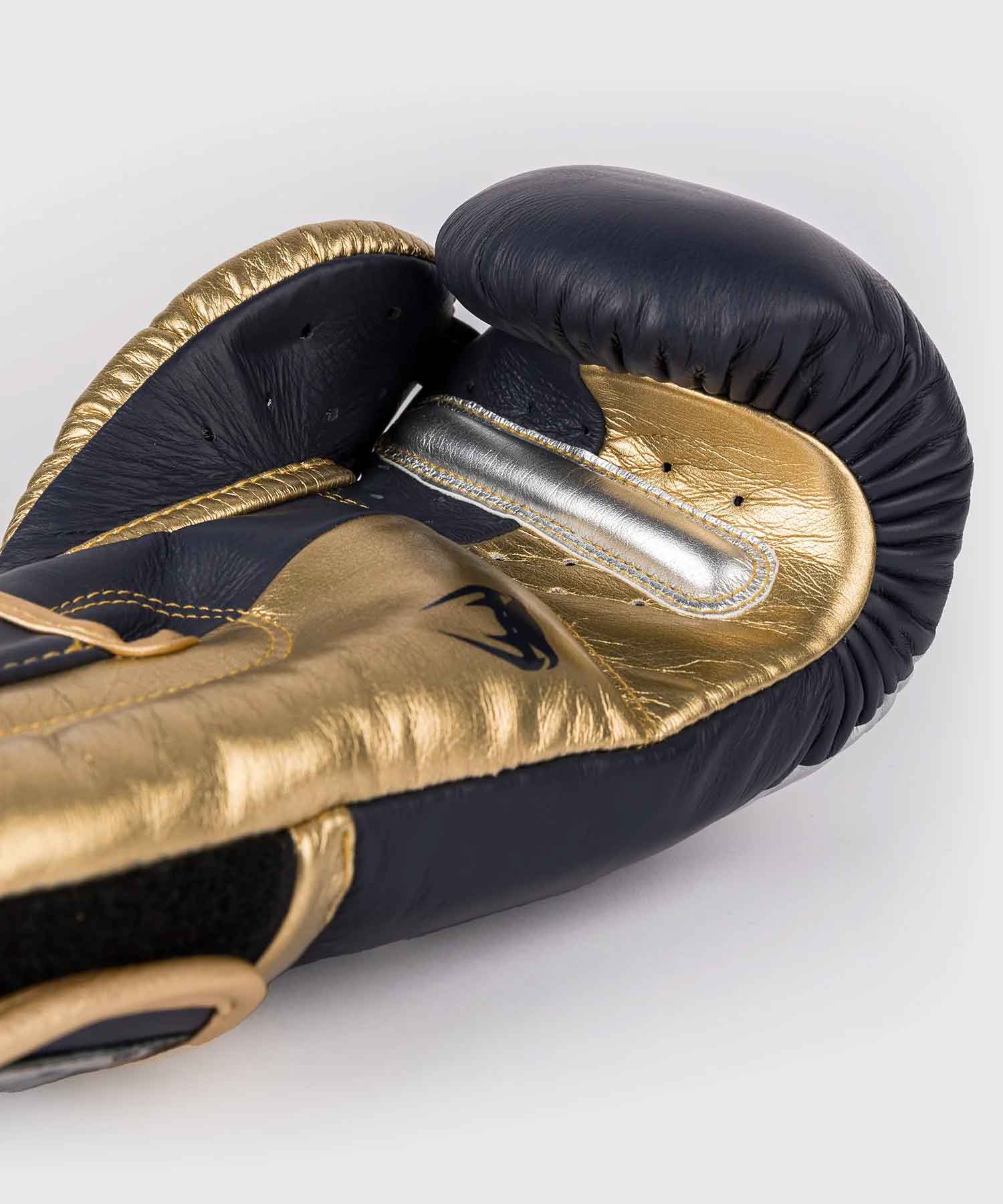 VENUM／ヴェナム　ボクシンググローブ　　Giant 3.0 Boxing Gloves Special Edition／特別版ジャイアント 3.0 ボクシンググローブ（ネイビー／ライトゴールド）