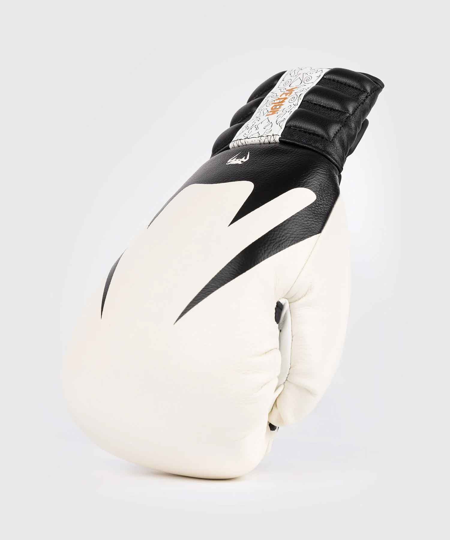 VENUM／ヴェナム　ボクシンググローブ　　Reverso Boxing Gloves／リヴェルソ ボクシンググローブ（スノーホワイト／黒）