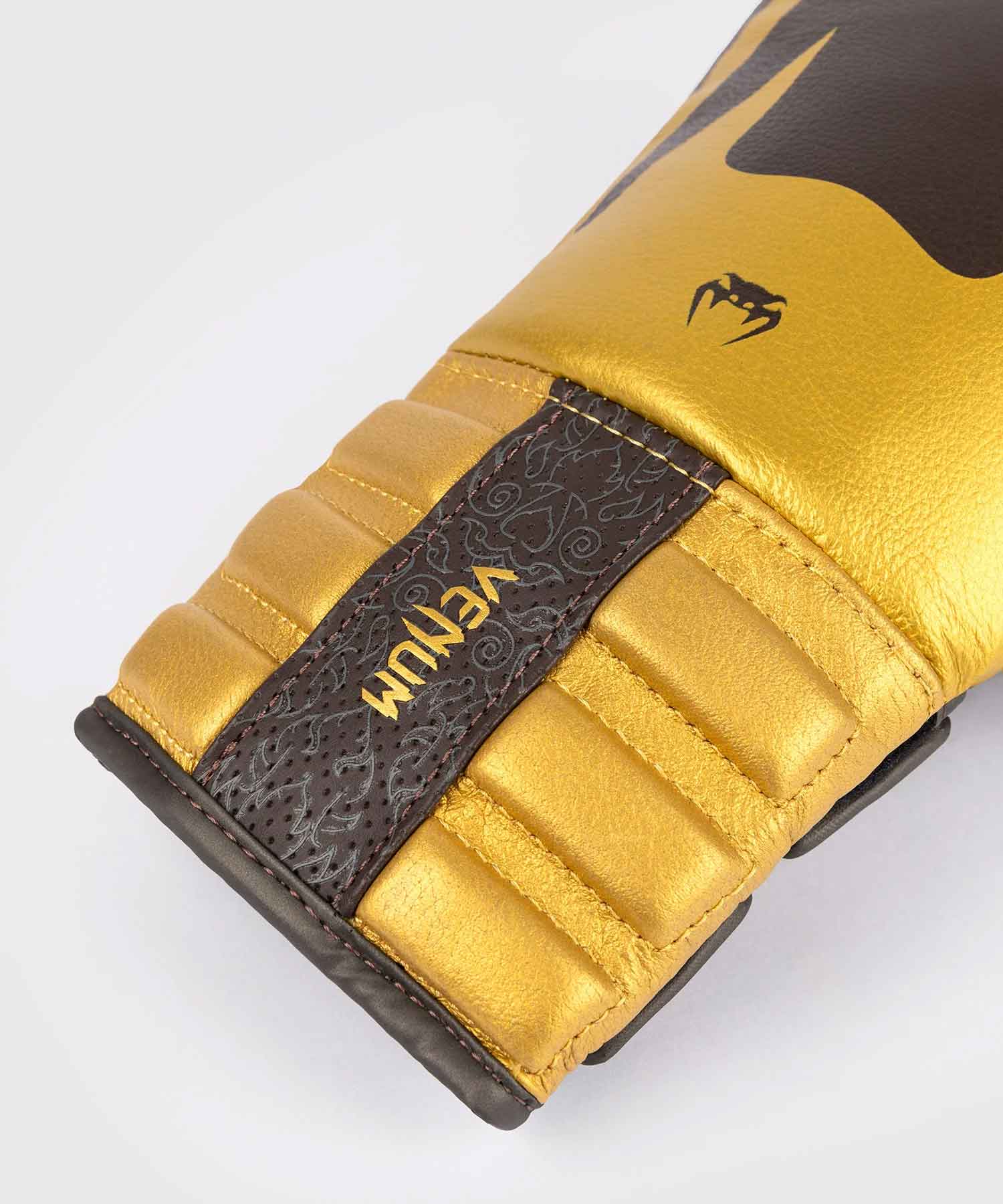 VENUM／ヴェナム　ボクシンググローブ　　Reverso Boxing Gloves／リヴェルソ ボクシンググローブ（チョコレート／ゴールド）