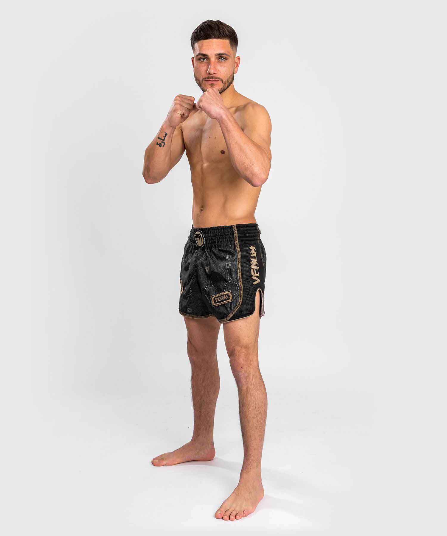 VENUM／ヴェナム　ムエタイショーツ　　SANTA MUERTE DARK SIDE MUAY THAI SHORTS／サンタ・ムエルテ ダークサイド ムエタイショーツ