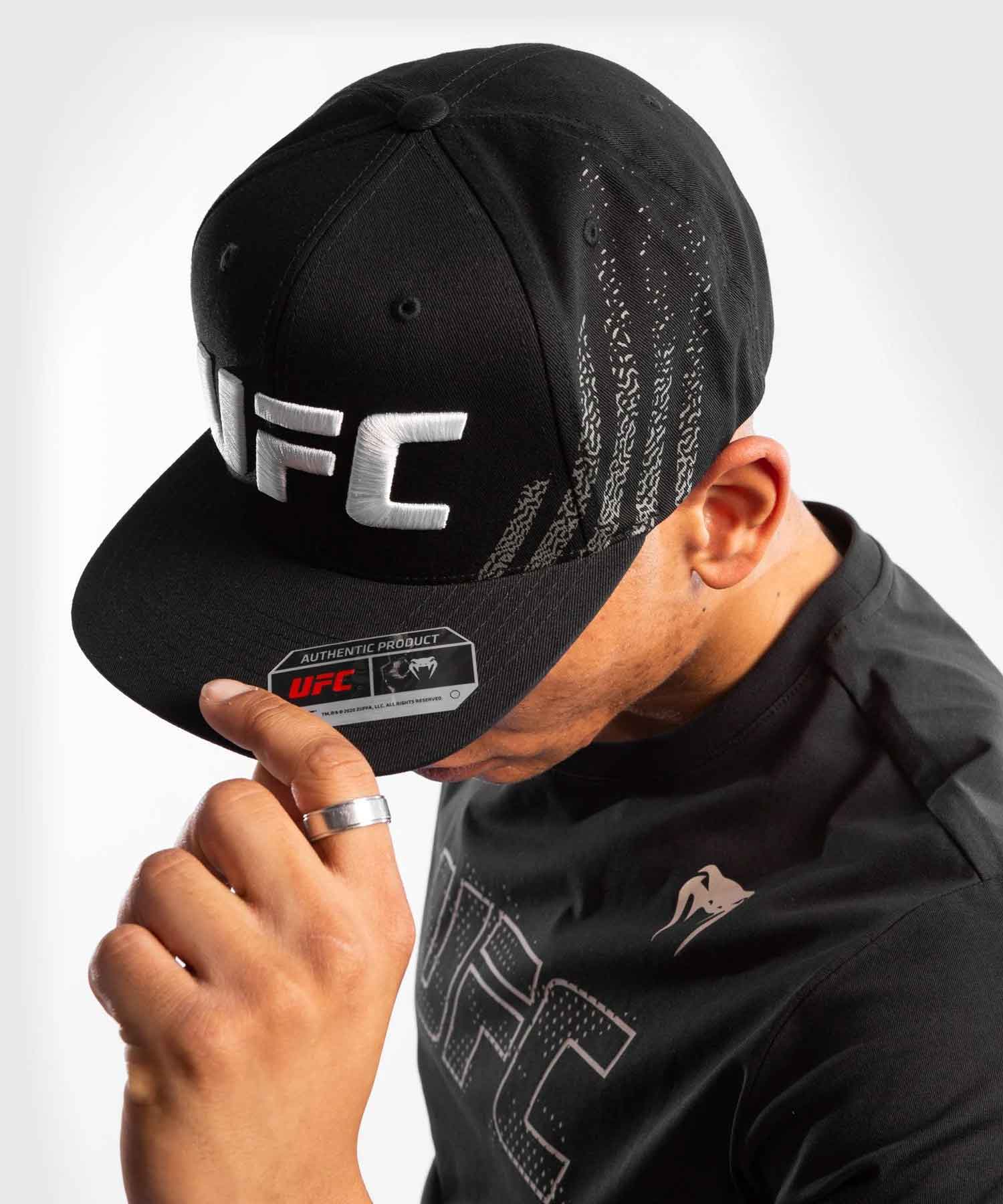 VENUM／ヴェナム　ビーニー・キャップ　　UFC VENUM AUTHENTIC FIGHT NIGHT UNISEX WALKOUT HAT／UFC VENUM オーセンティック ファイトナイト ユニセックス ウォークアウト ハット（黒／白／グレー）